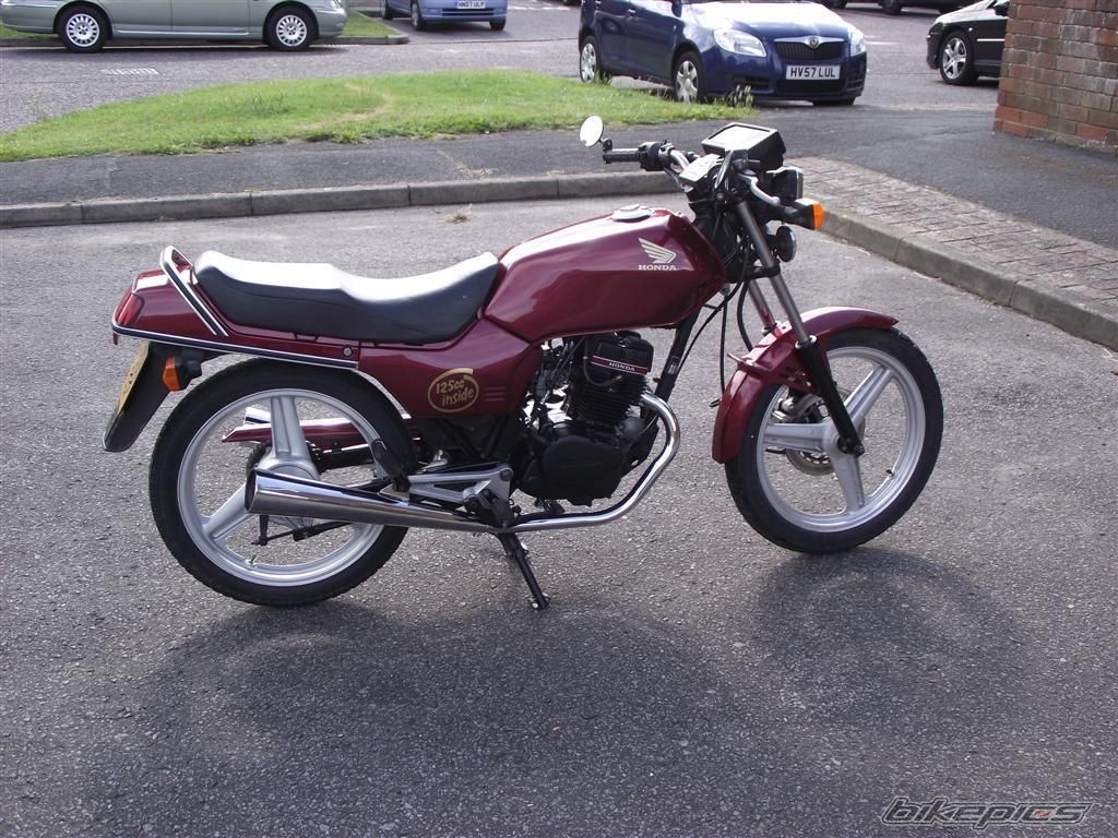 Photo 2456304
