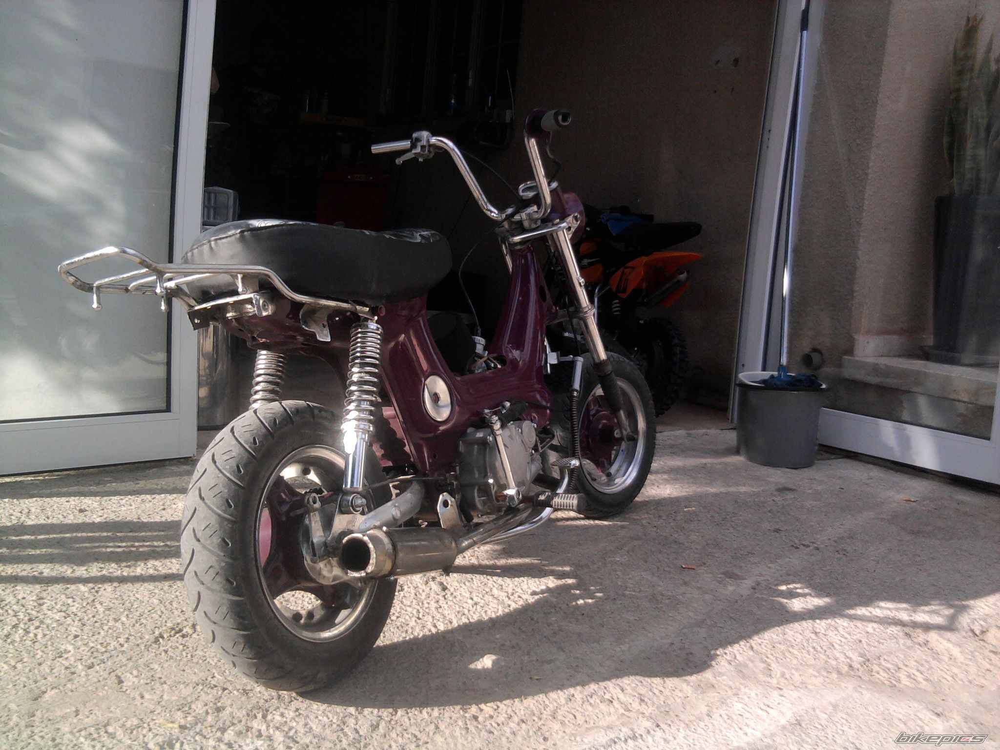 Photo 2456468