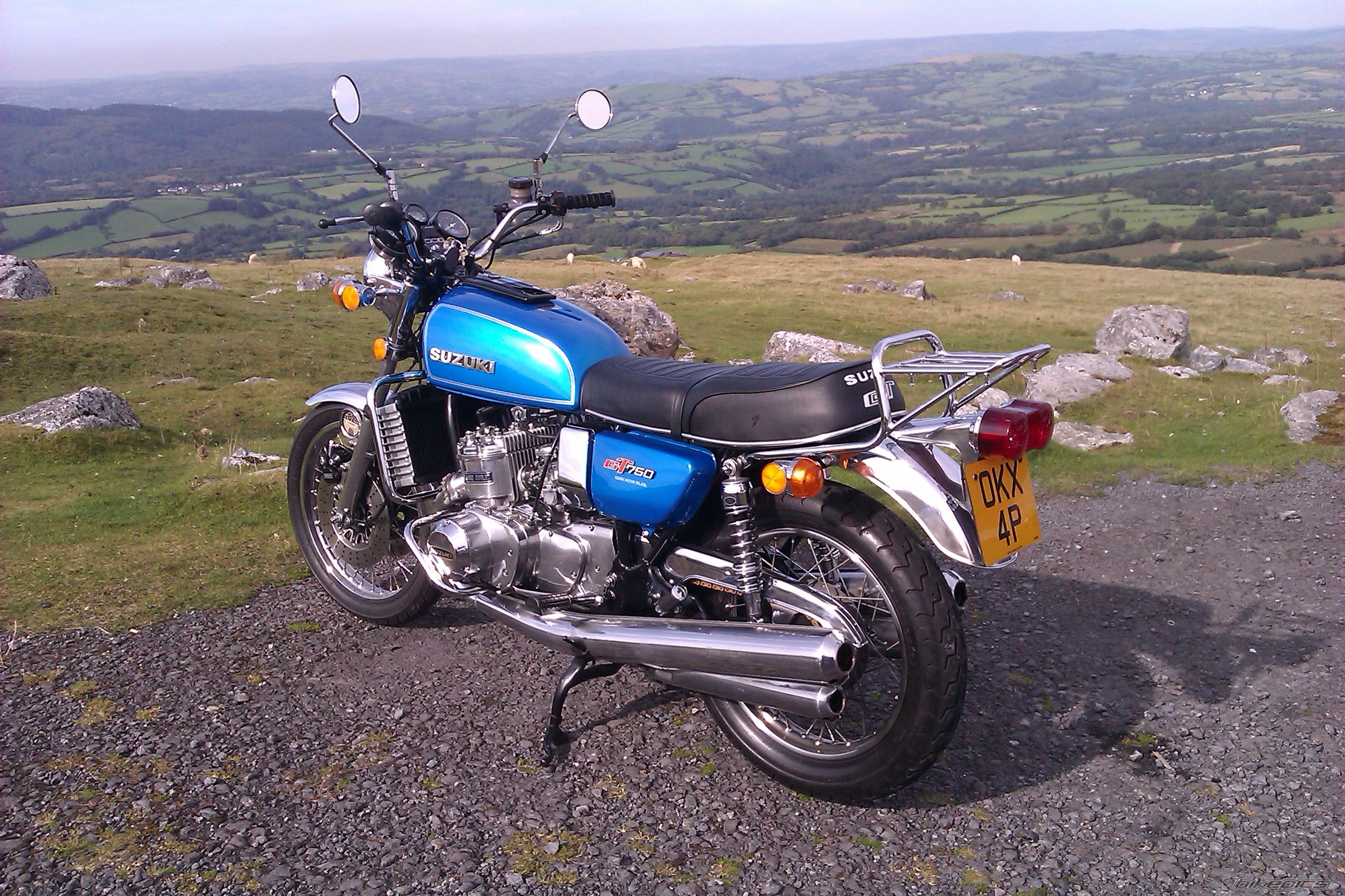 Photo 2456577