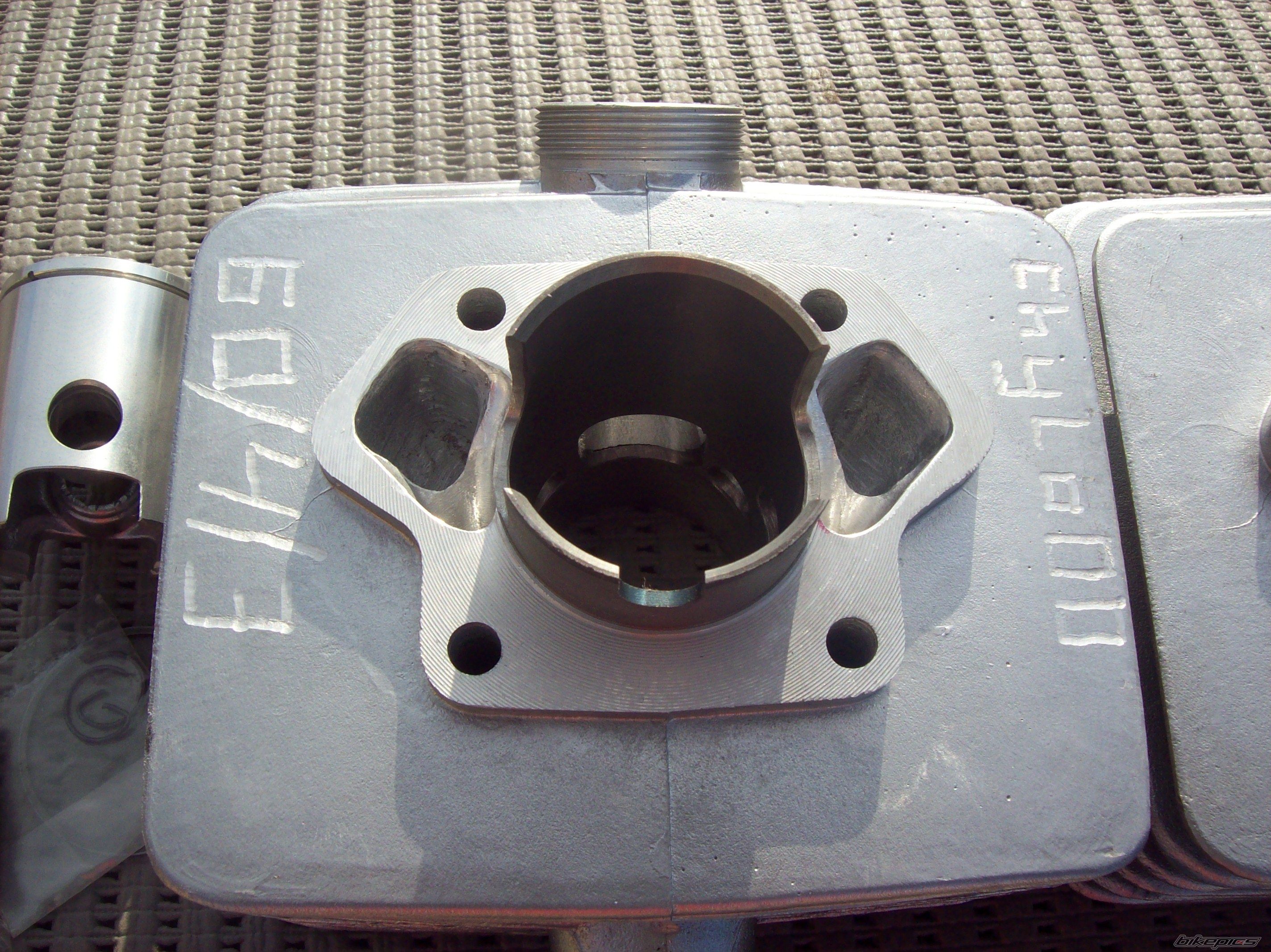 Photo 2456634