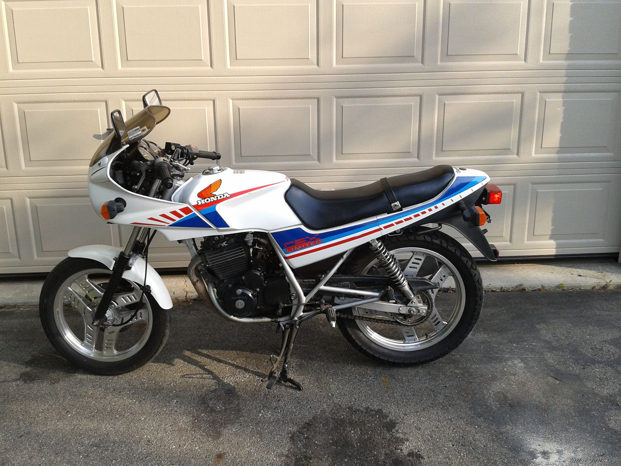 Photo 2456732