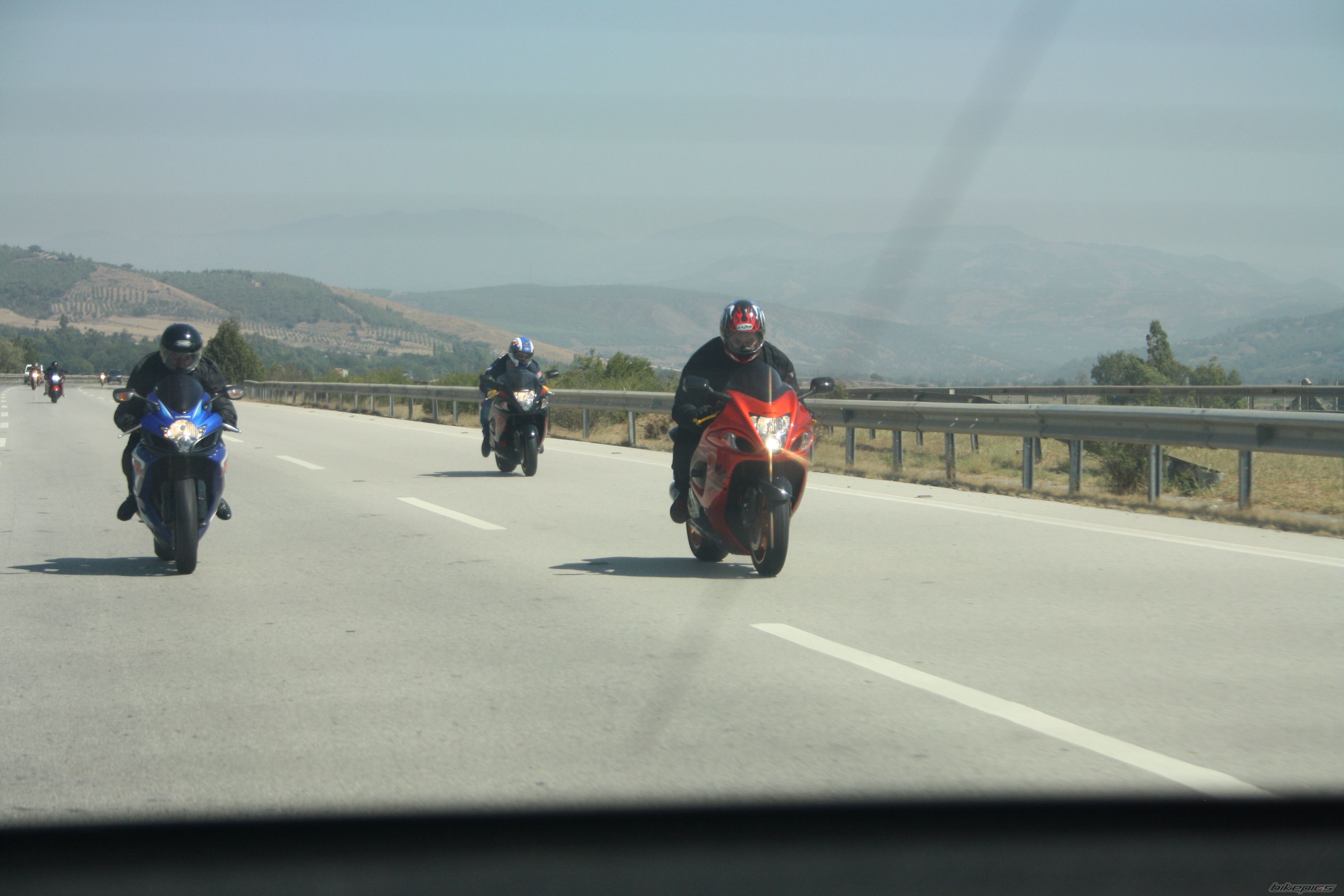 Photo 2456743