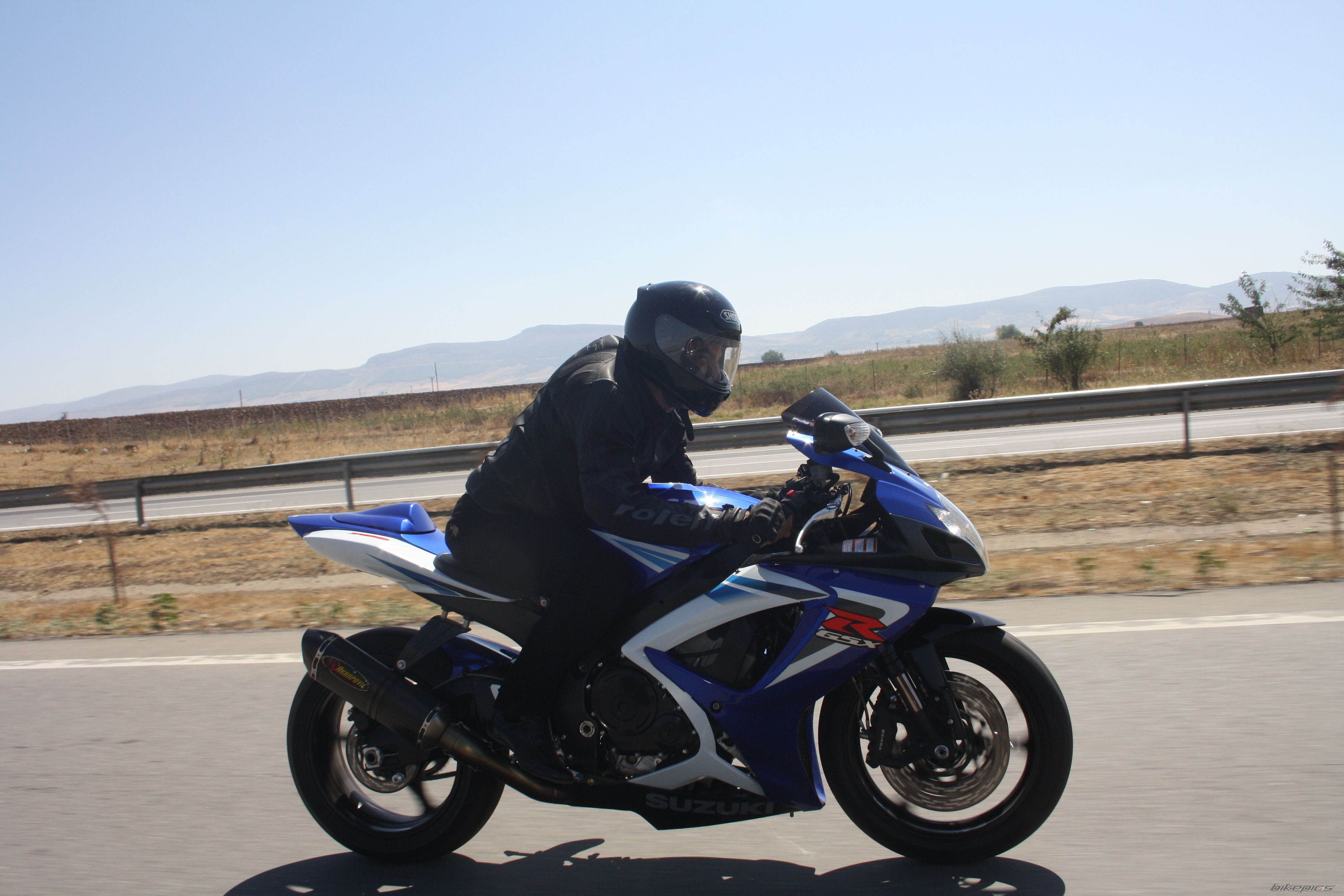 Photo 2456792