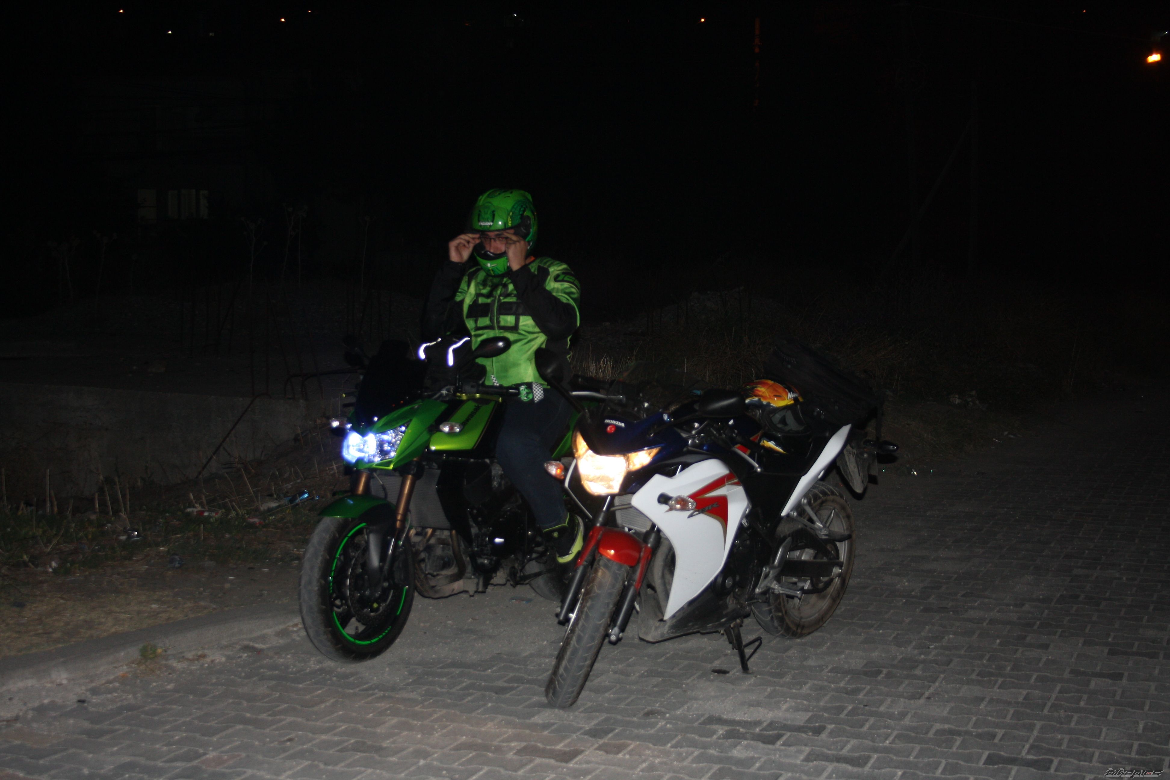 Photo 2456854