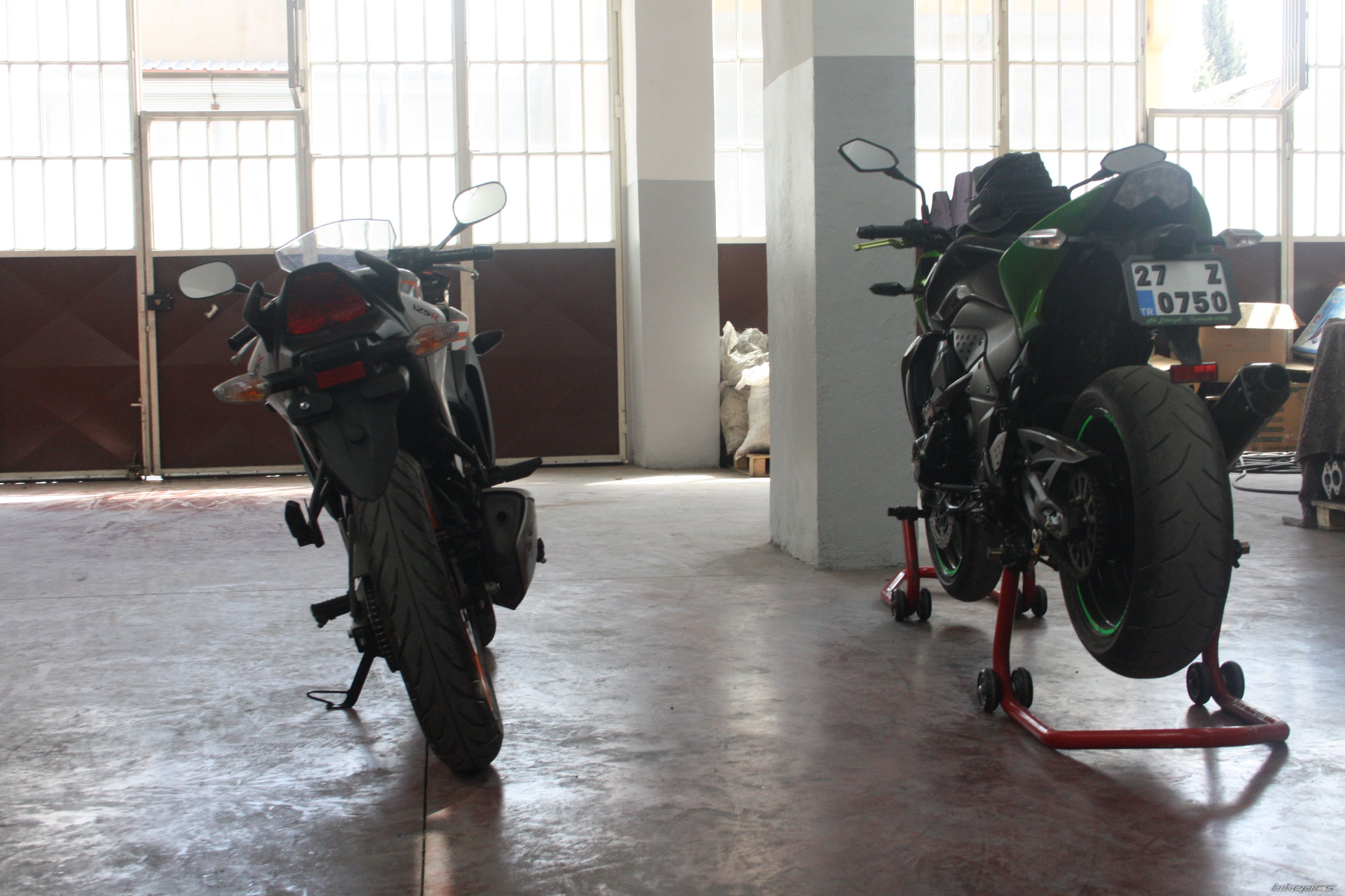 Photo 2456858
