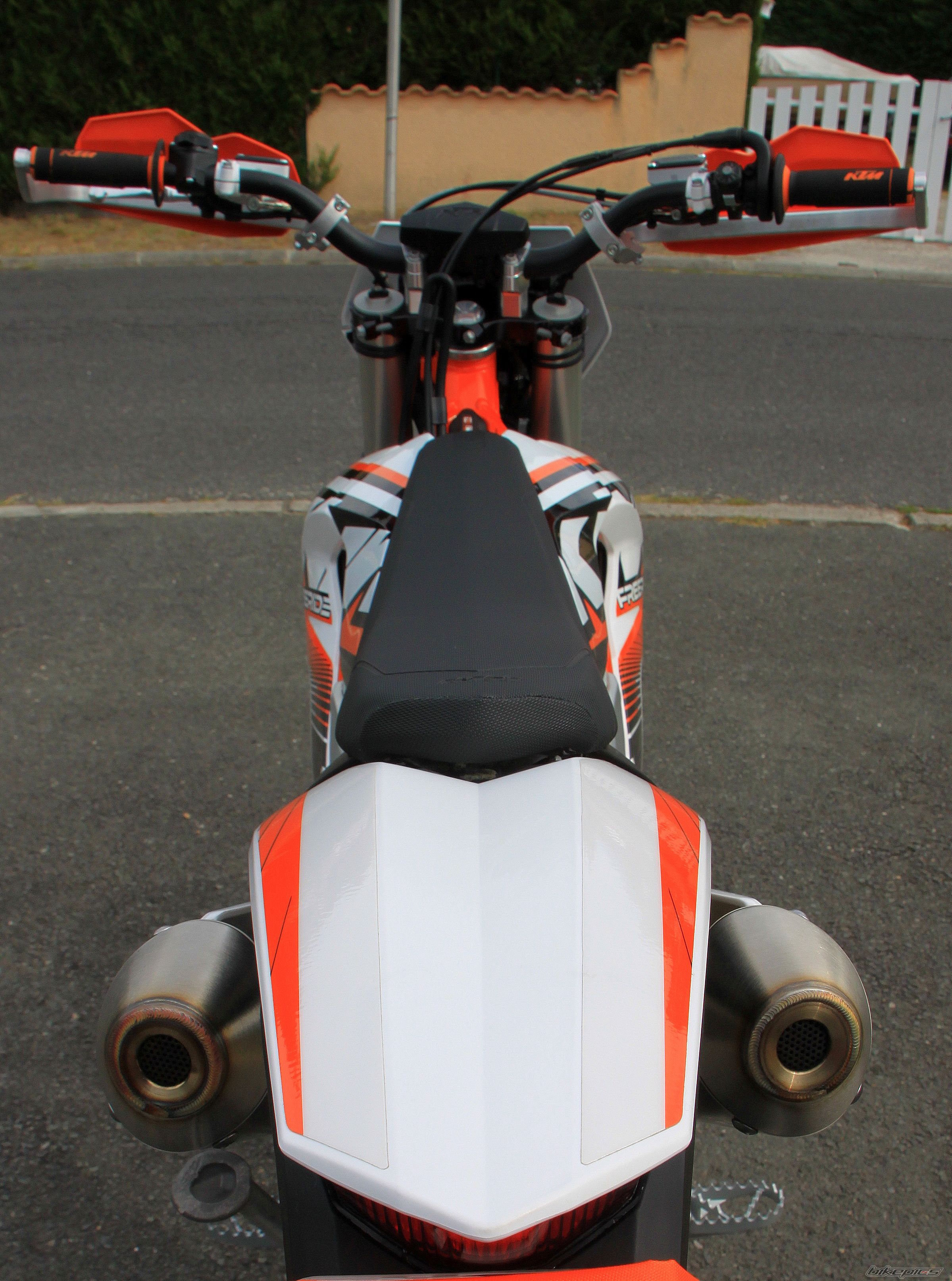 Photo 2457099