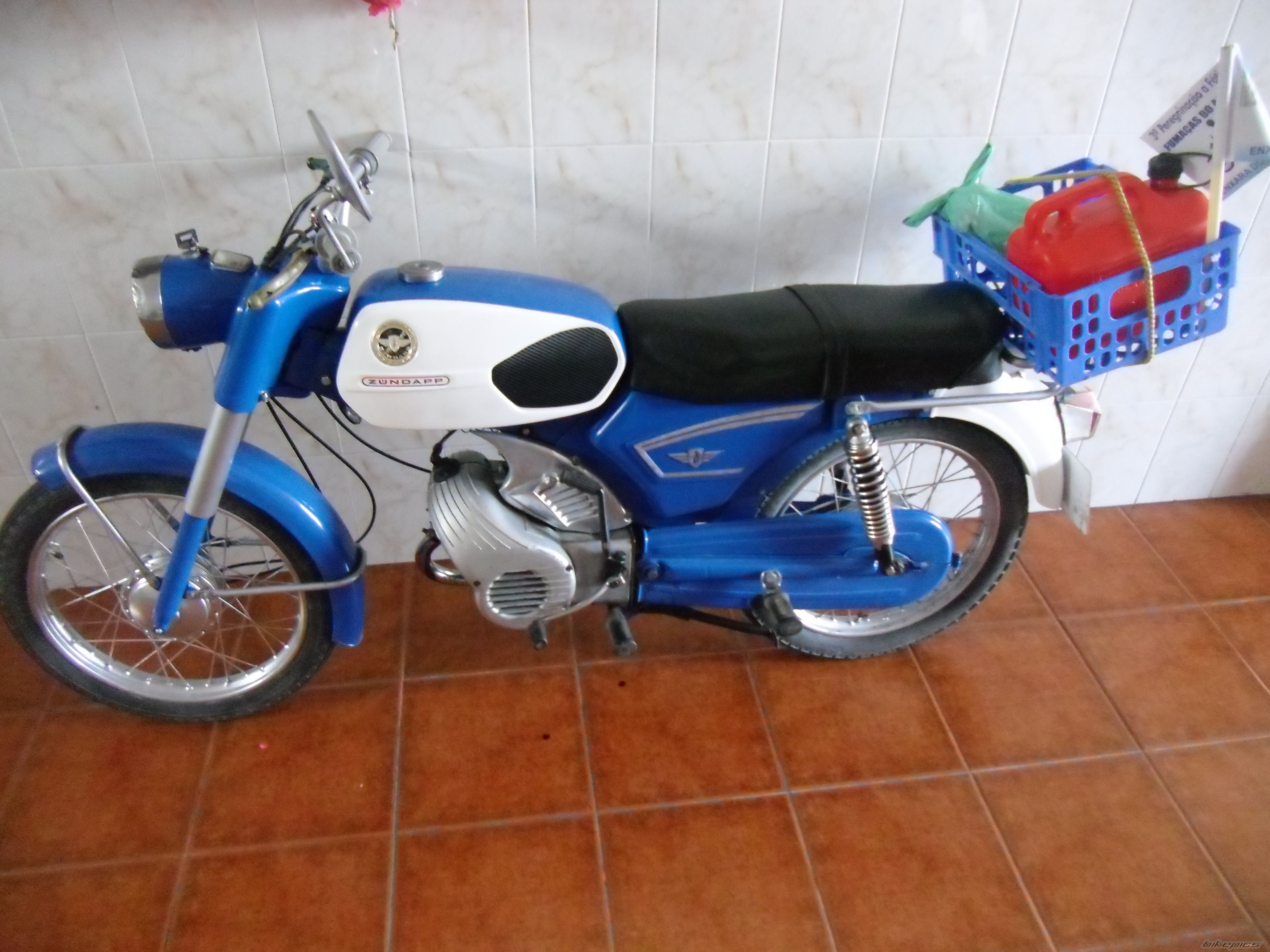 Photo 2457161
