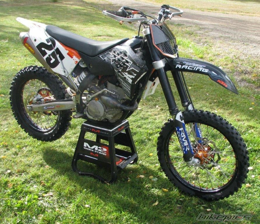 Photo 2457655