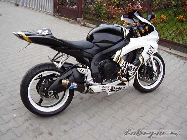 Photo 2457817
