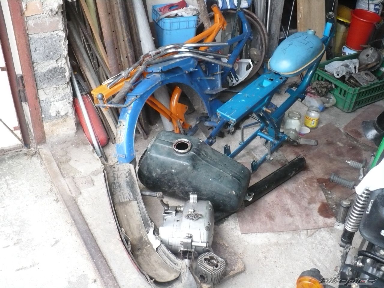 Photo 2457890