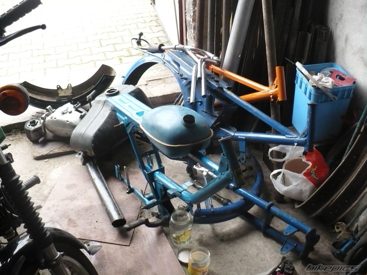 Photo 2457893