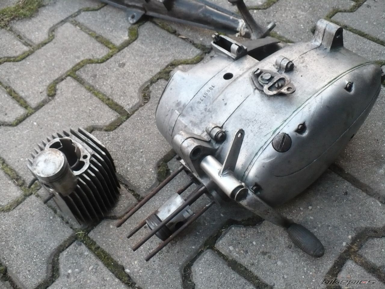 Photo 2457915