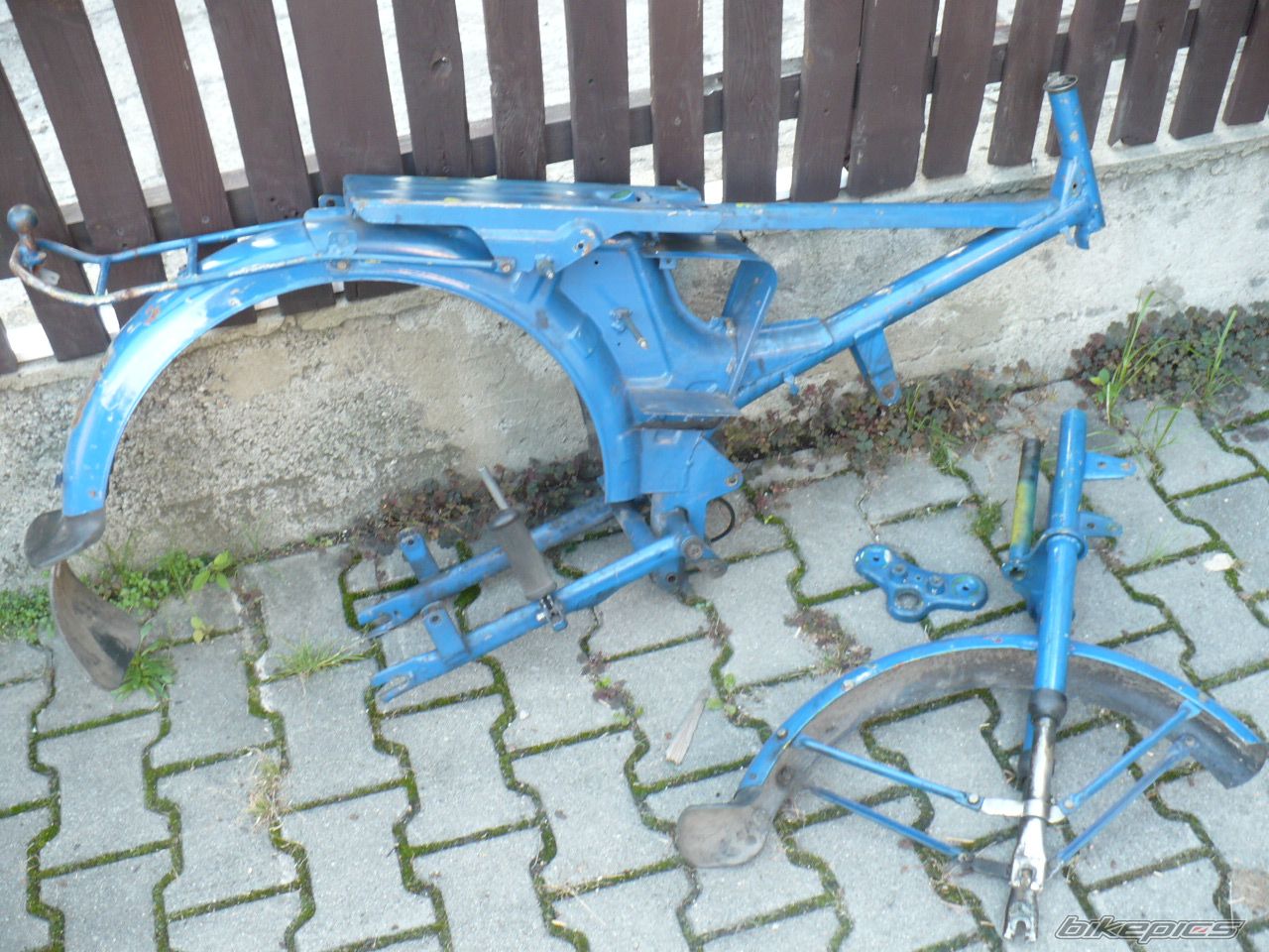 Photo 2457940