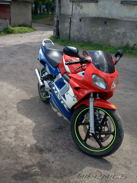 Photo 2458038
