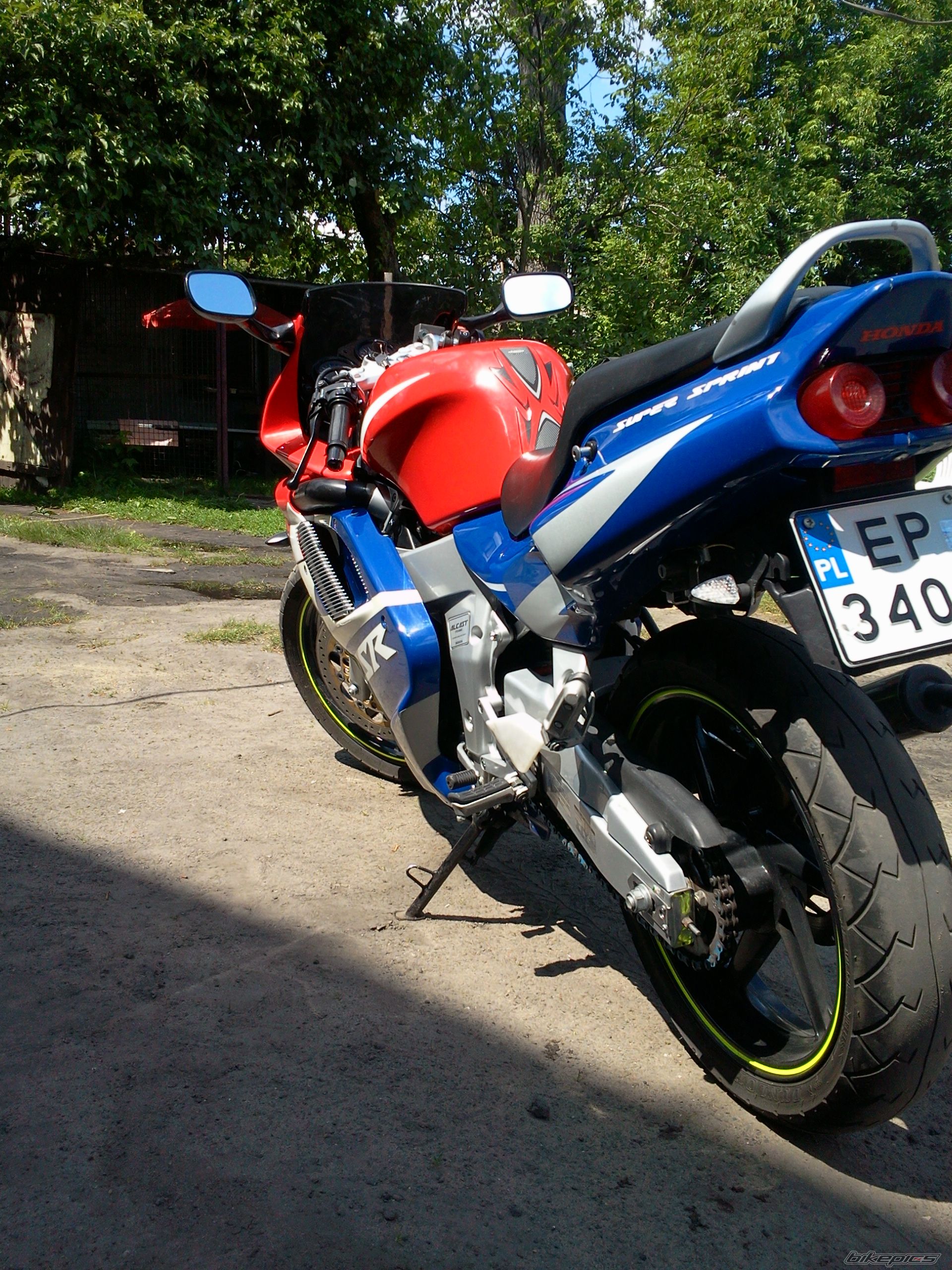 Photo 2458041