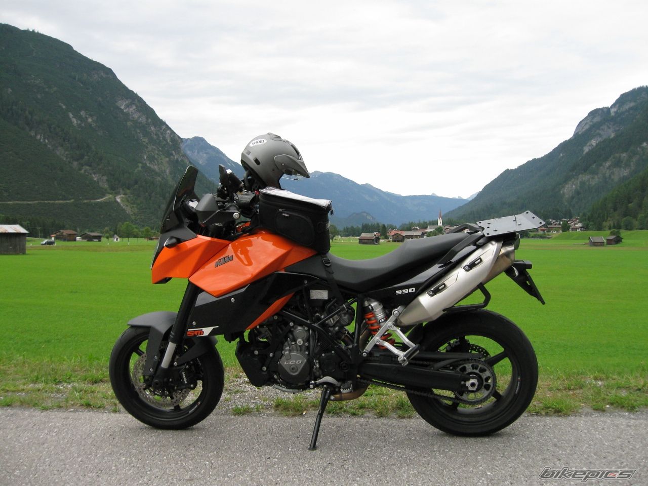 Photo 2458427