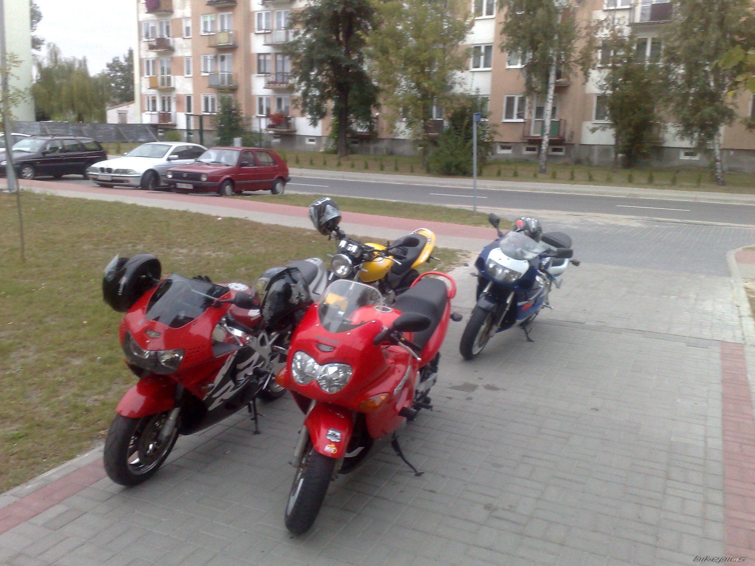 Photo 2459005
