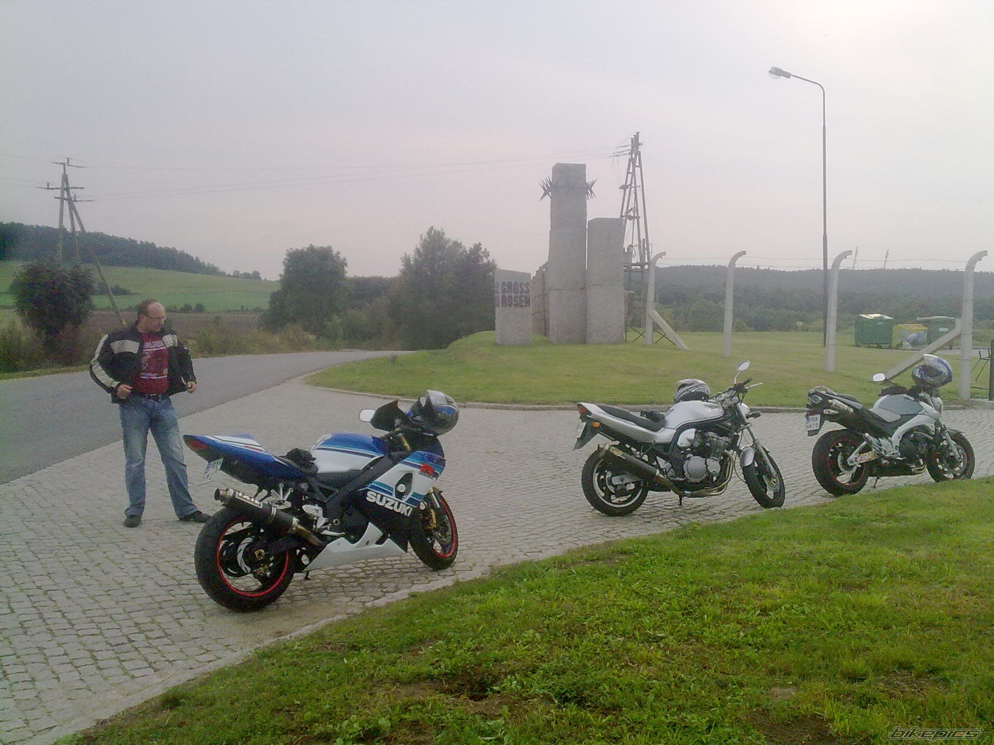 Photo 2459055