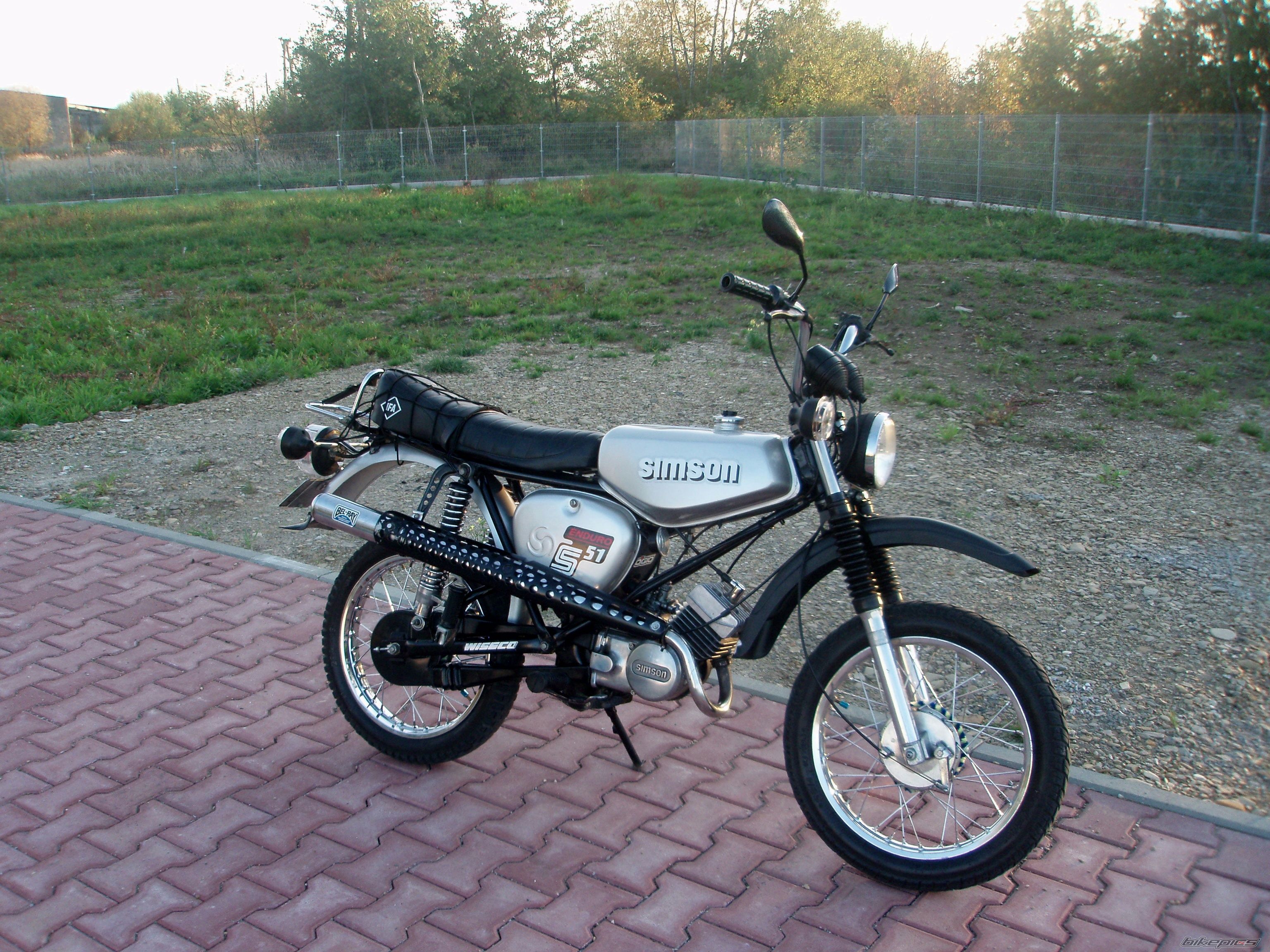 Photo 2459183
