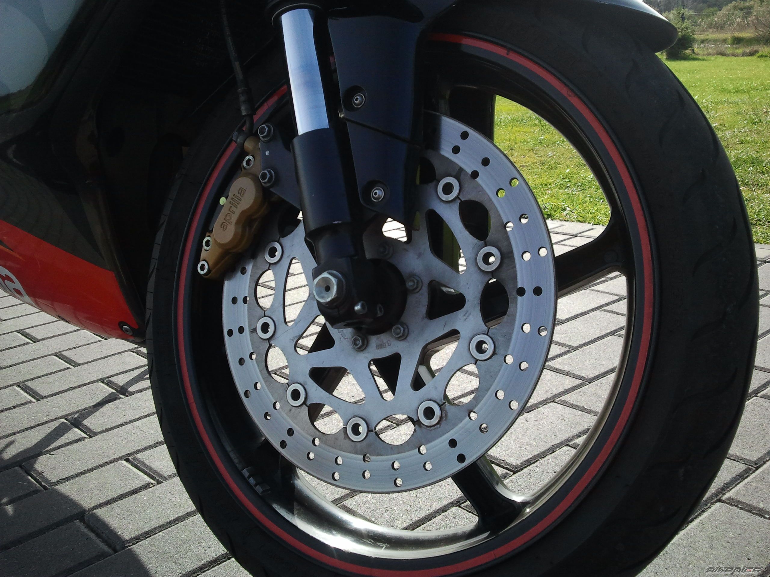 Photo 2459399