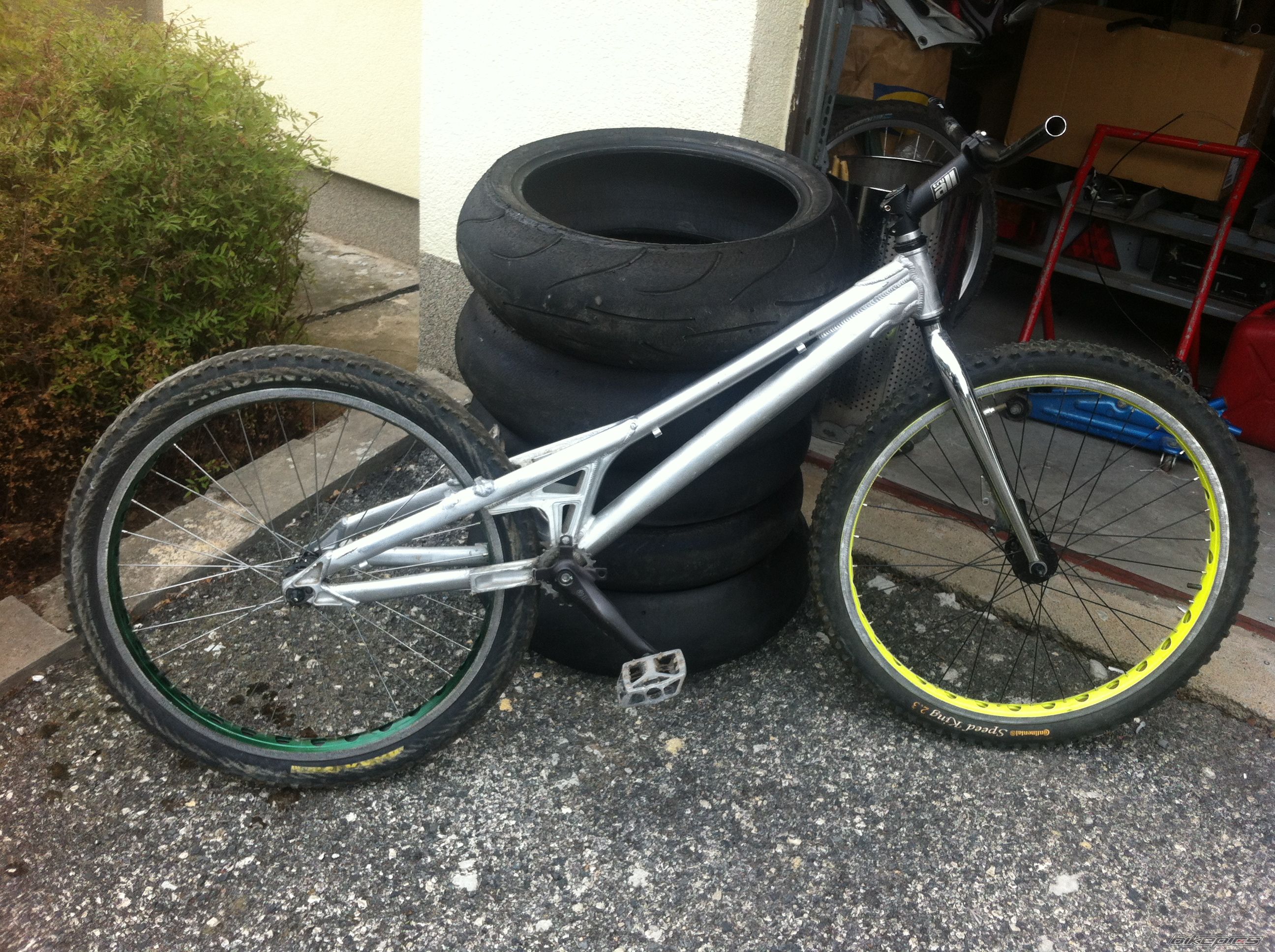 Photo 2459405