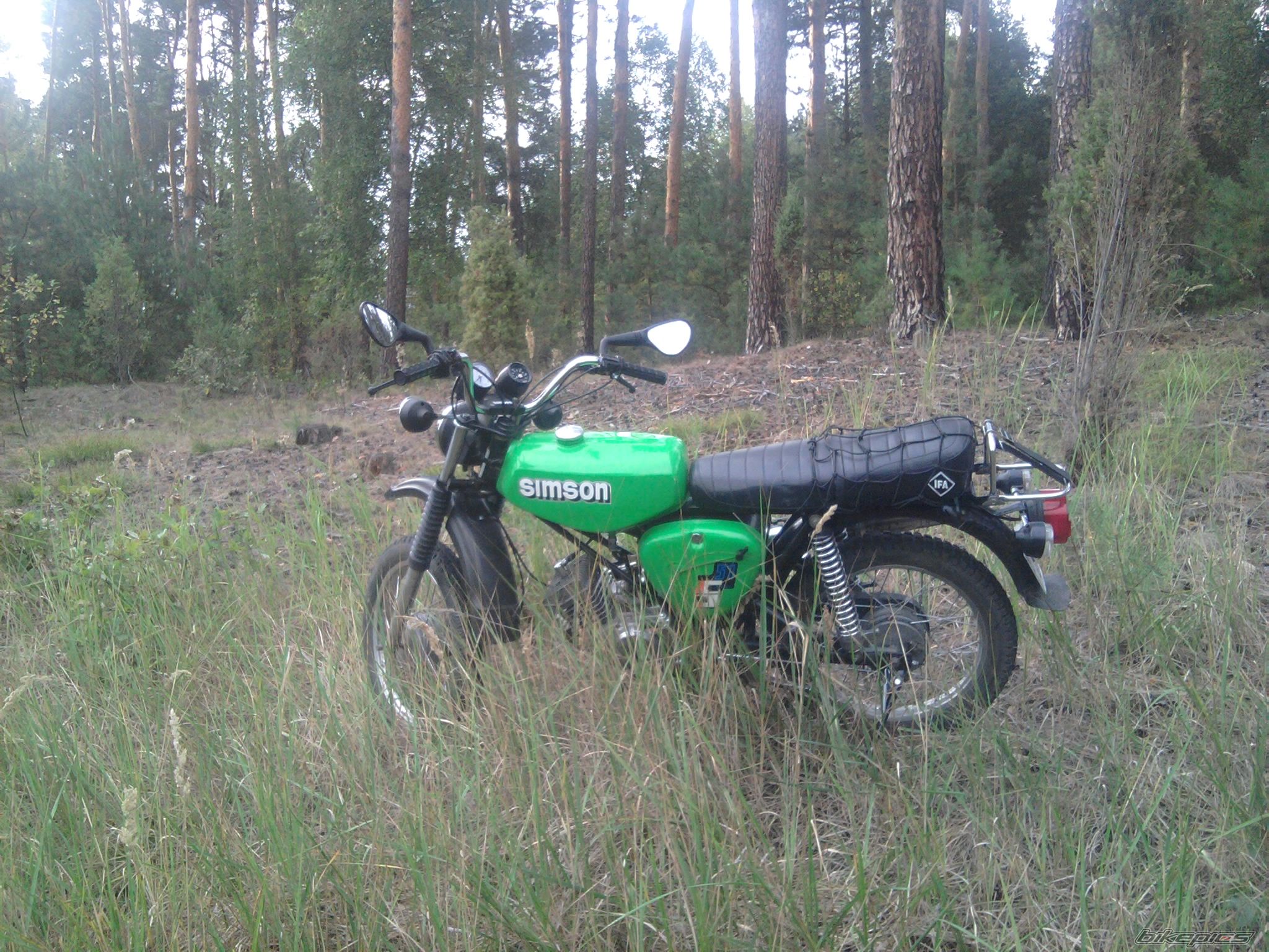 Photo 2459439