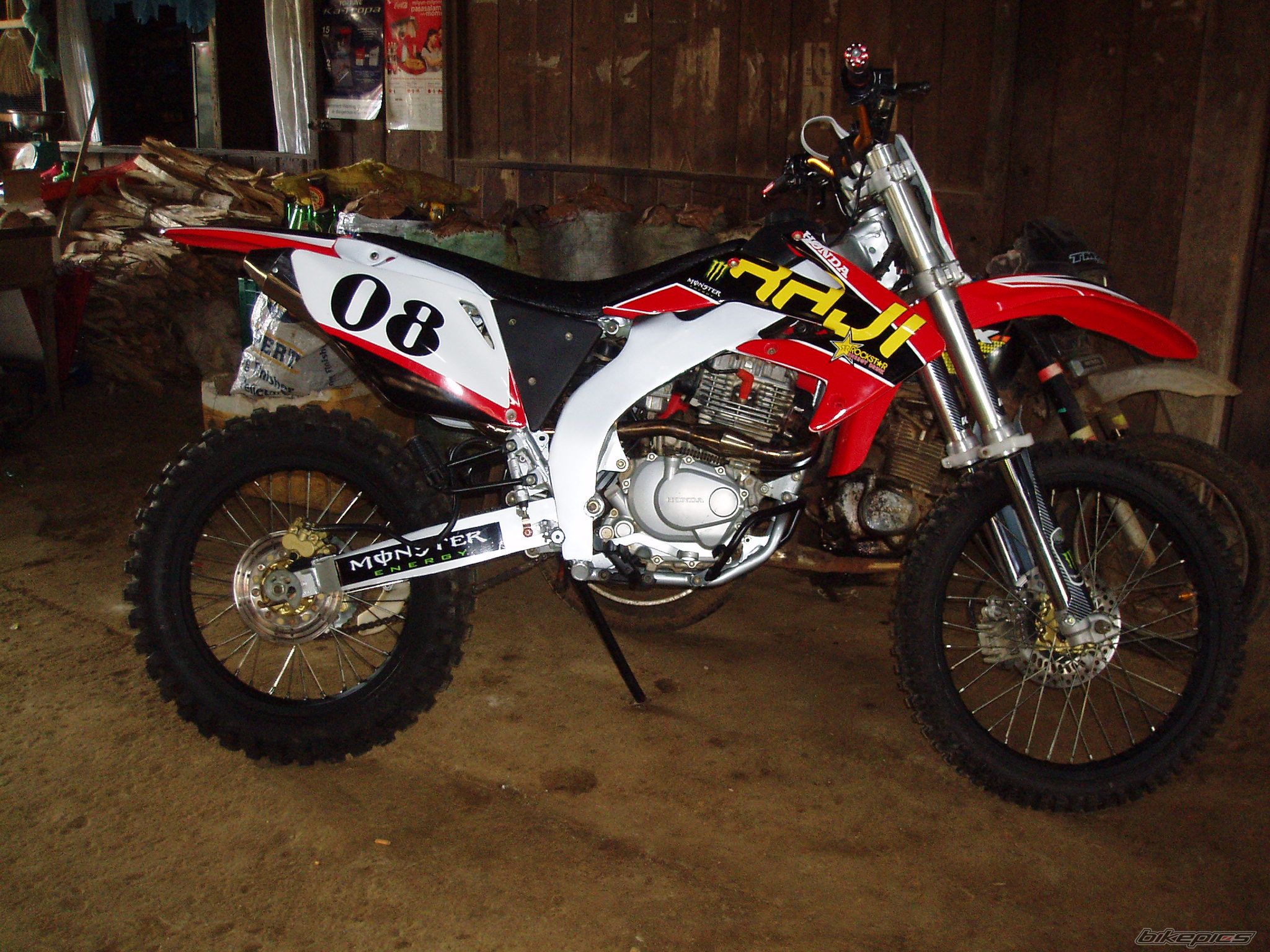 Photo 2459523