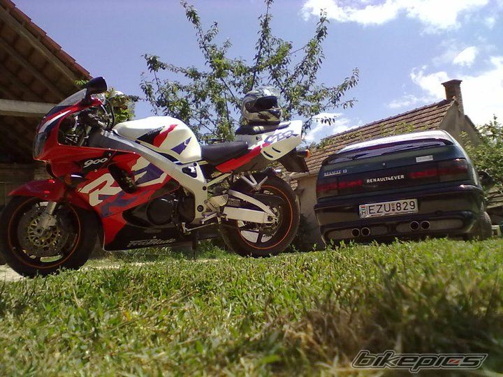 Photo 2459579