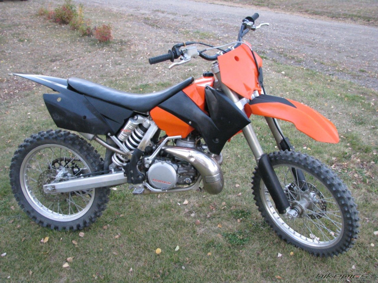 Photo 2459621