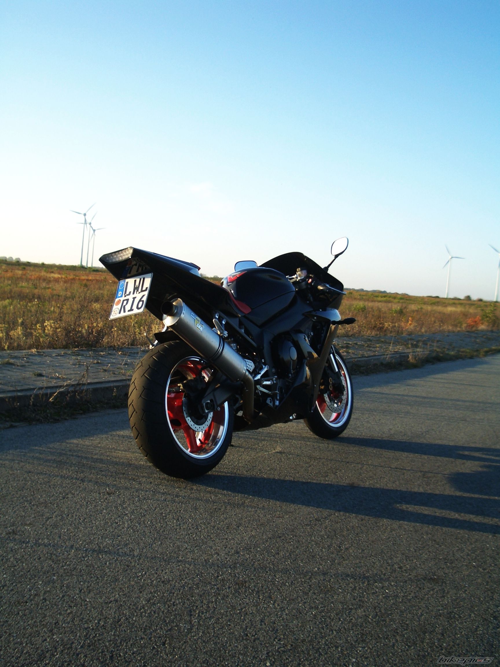 Photo 2459693
