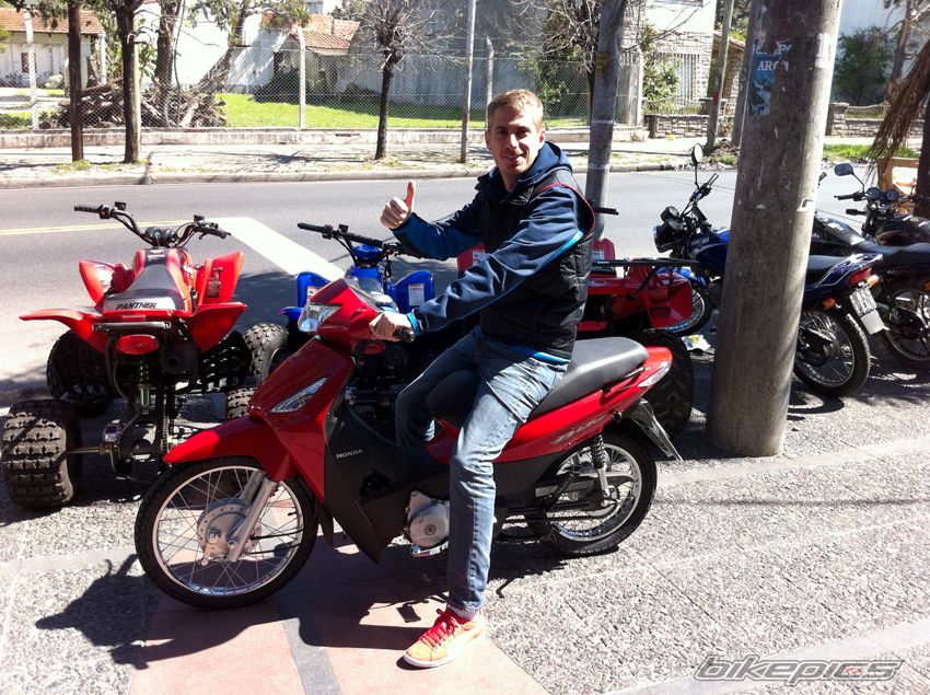 Photo 2459773