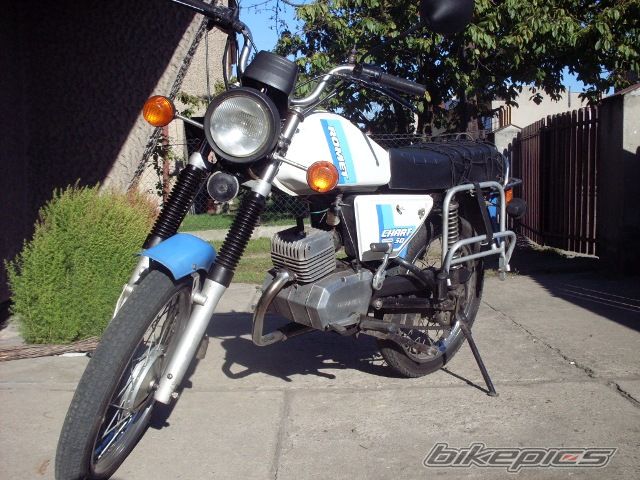 Photo 2459778