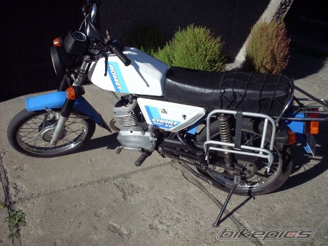 Photo 2459780