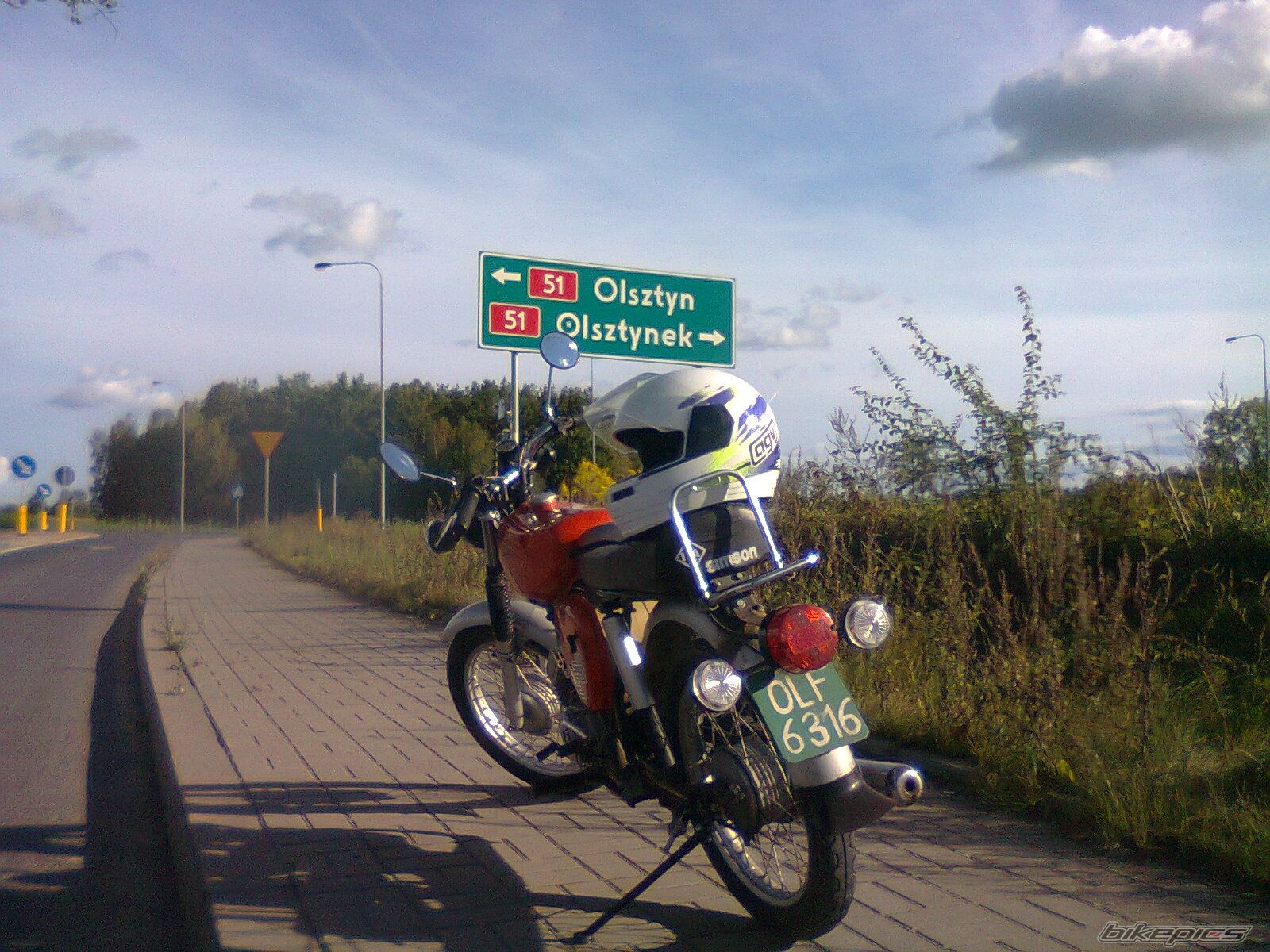 Photo 2459796