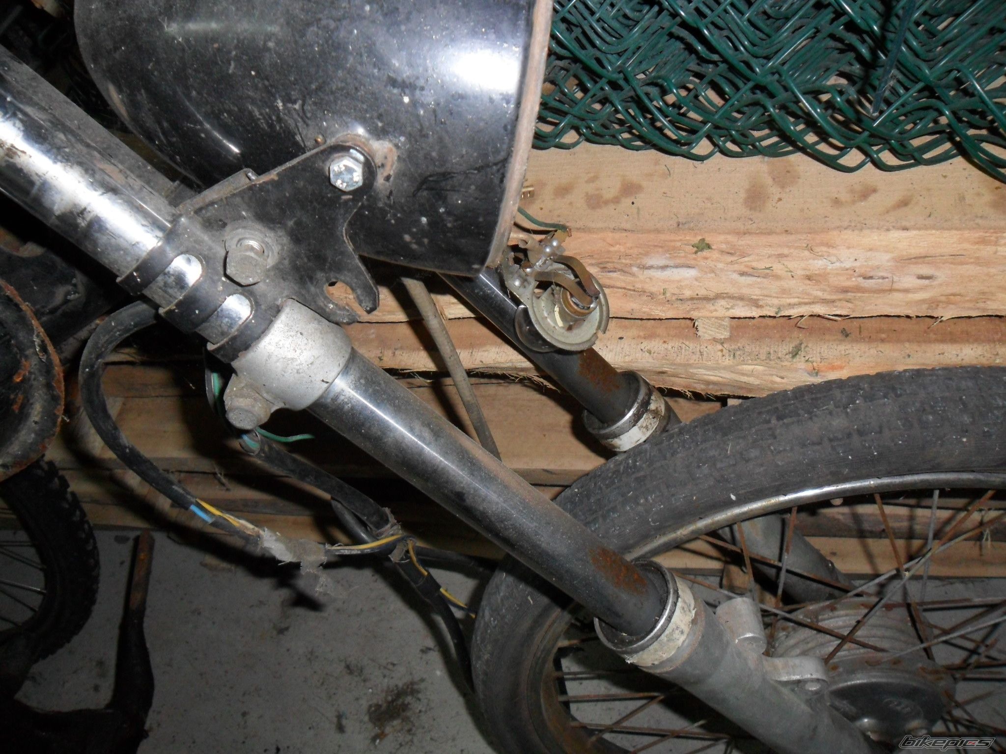 Photo 2459819