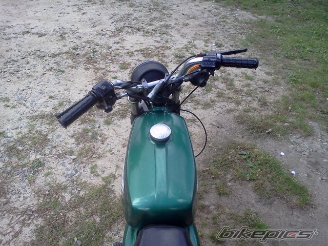 Photo 2459877