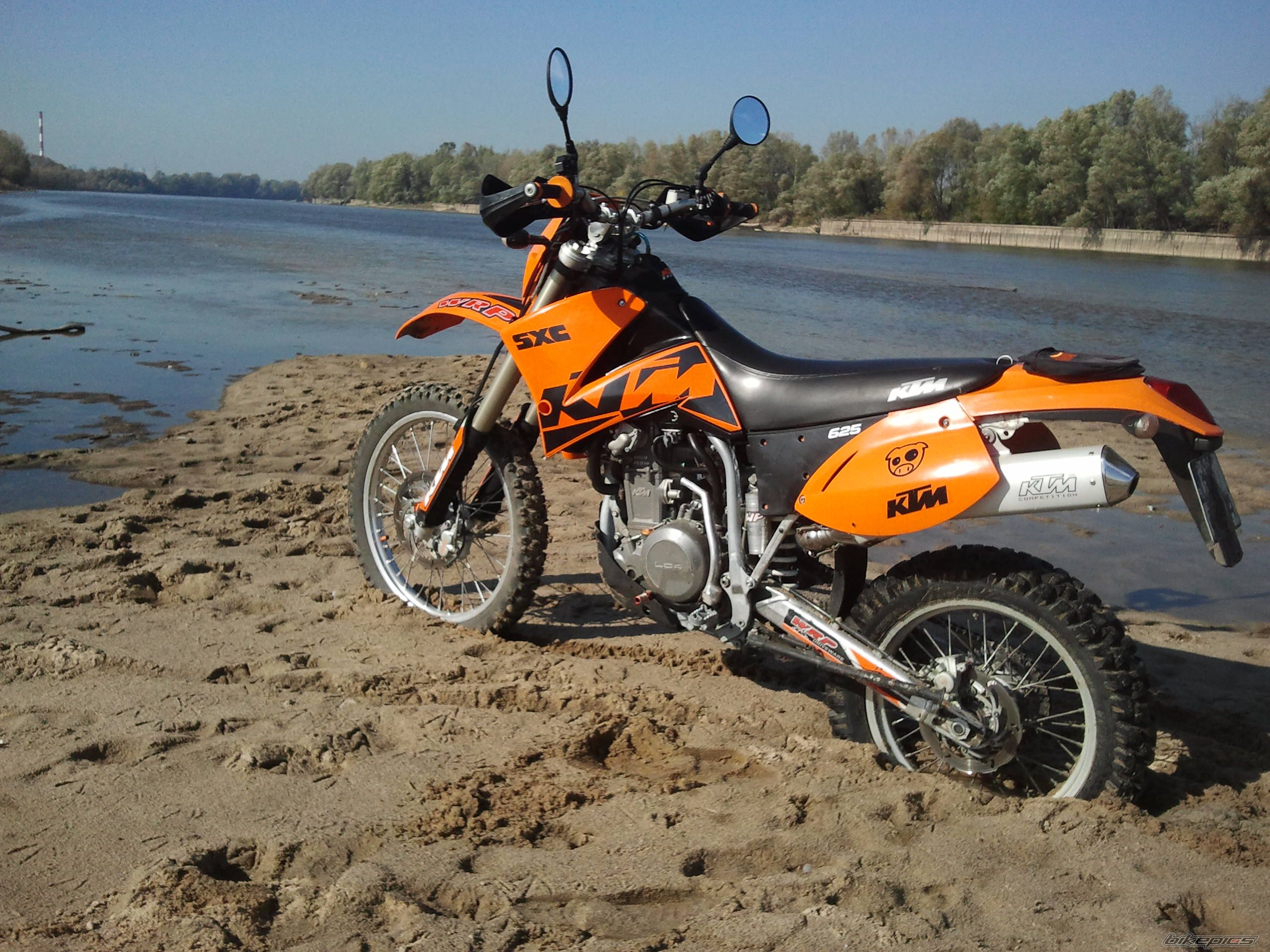 Photo 2460360