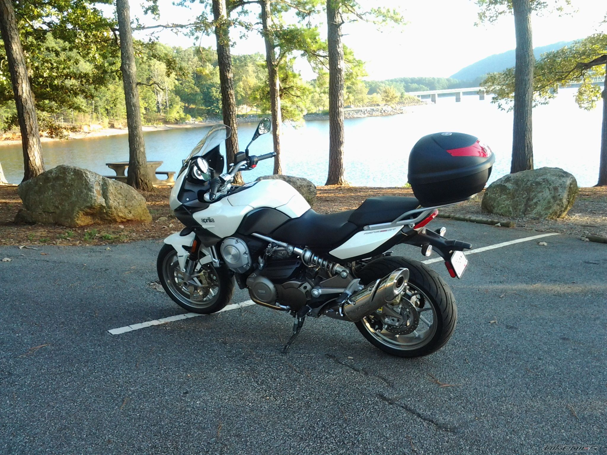 Photo 2460566