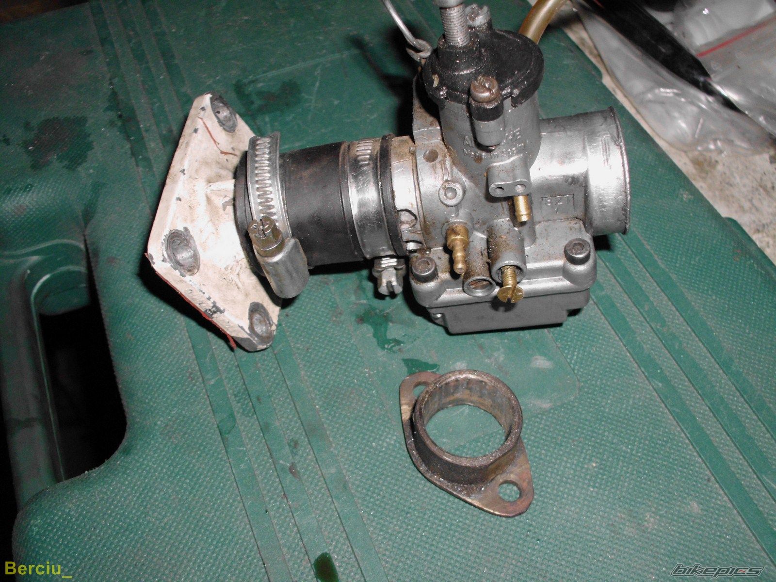Photo 2460769