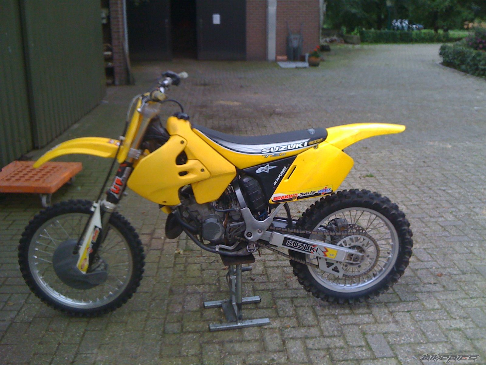 Photo 2460835