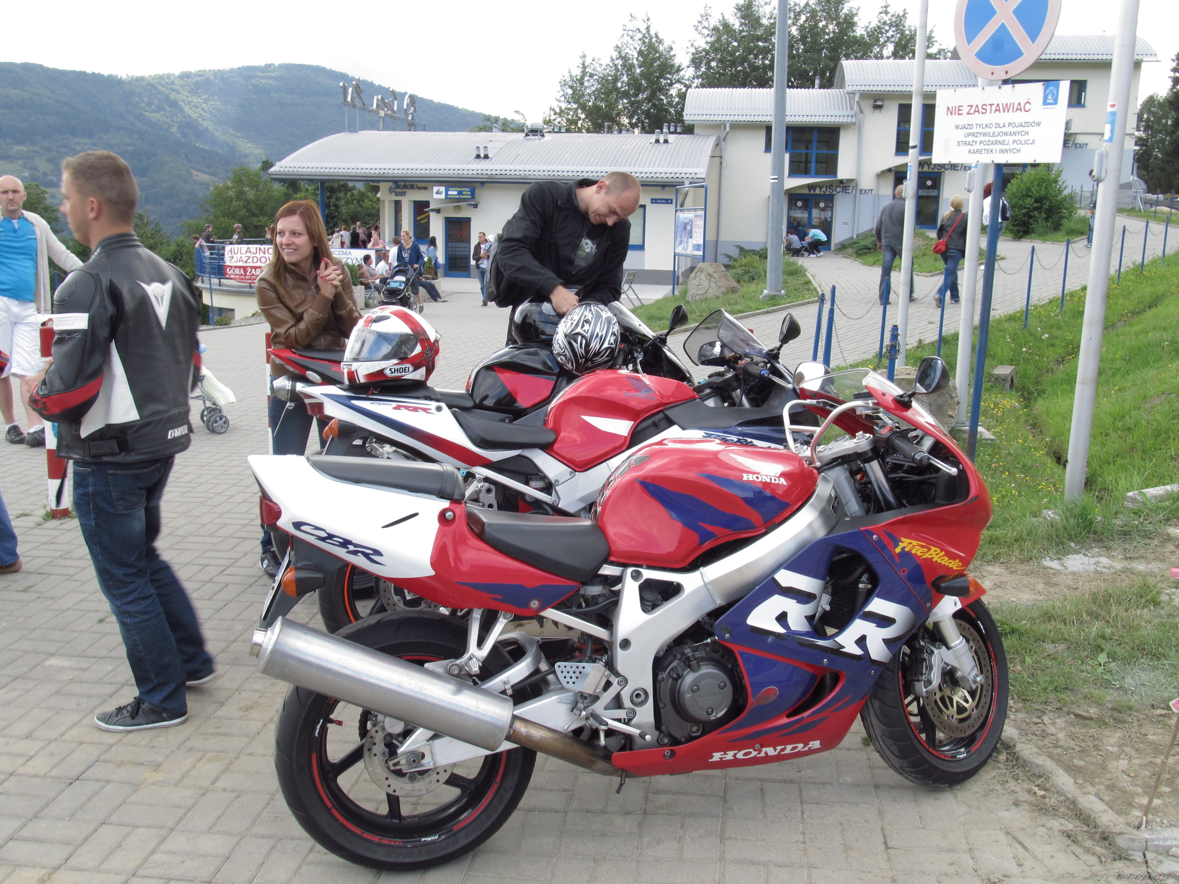 Photo 2461137