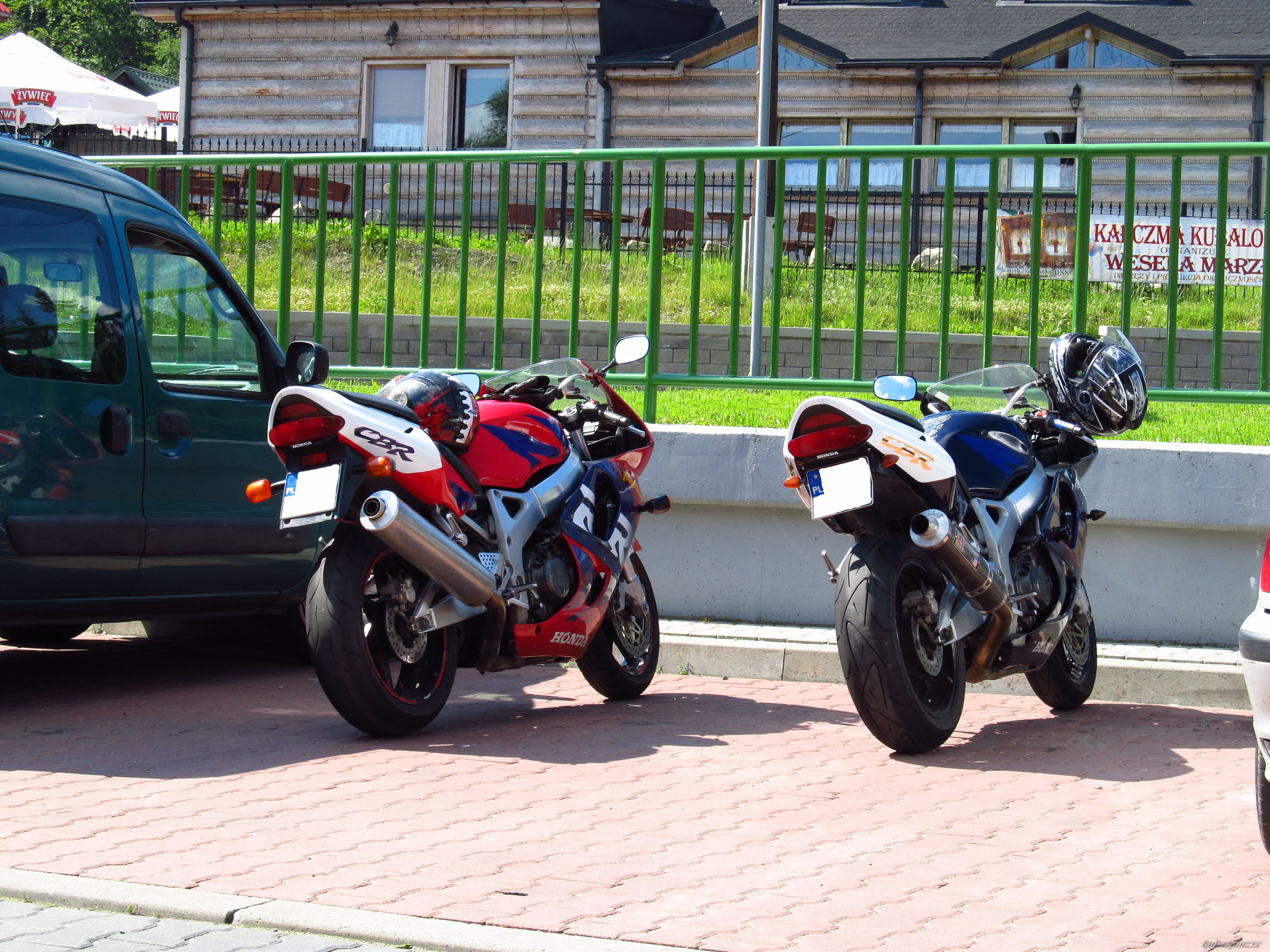 Photo 2461139
