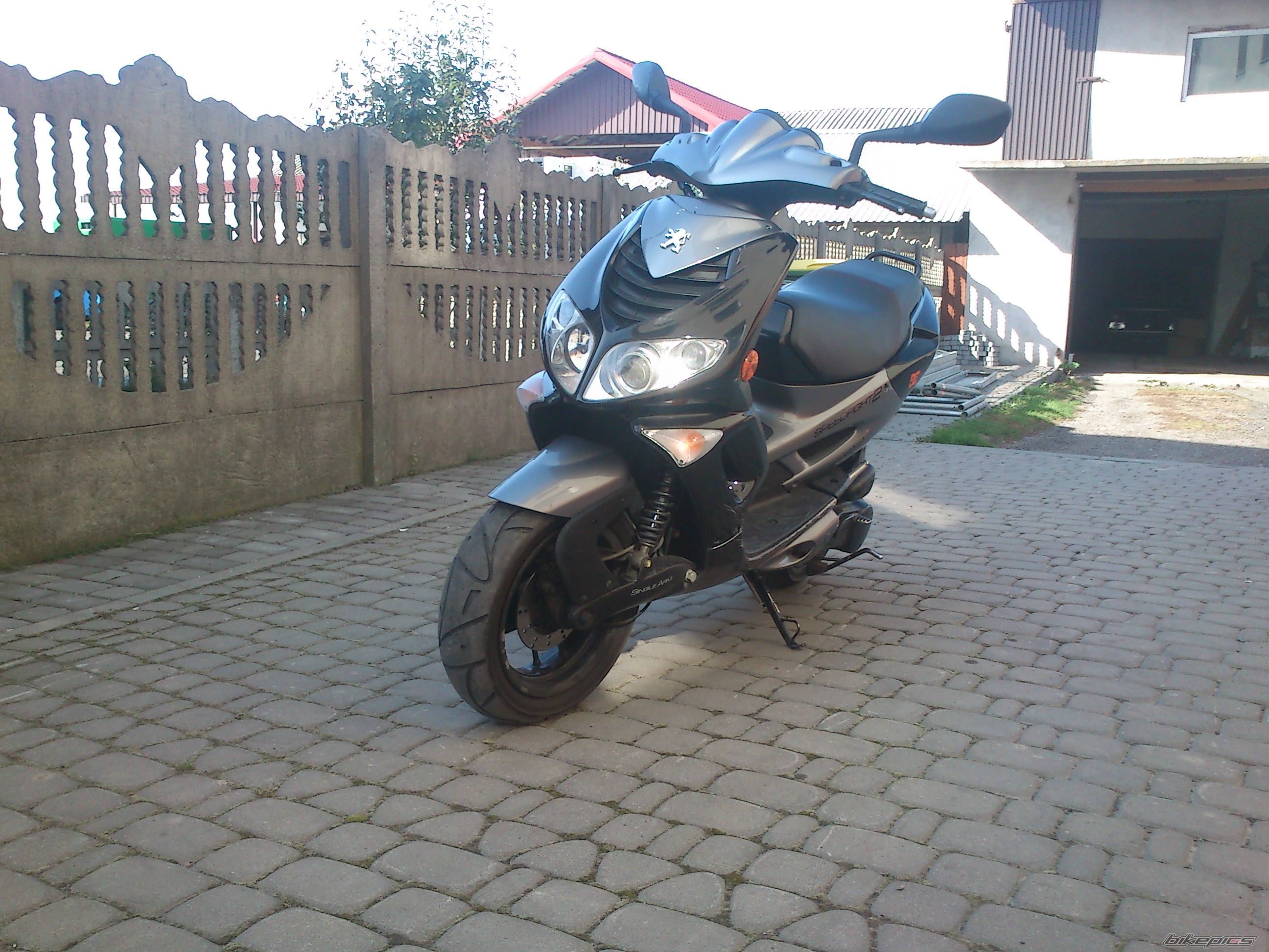 Photo 2461378