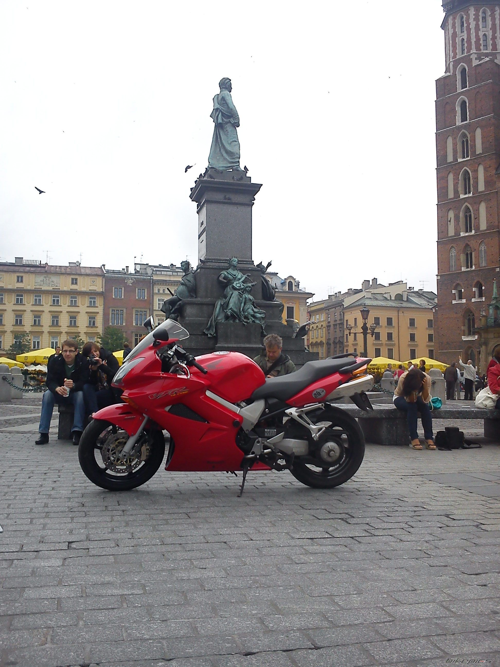 Photo 2462046