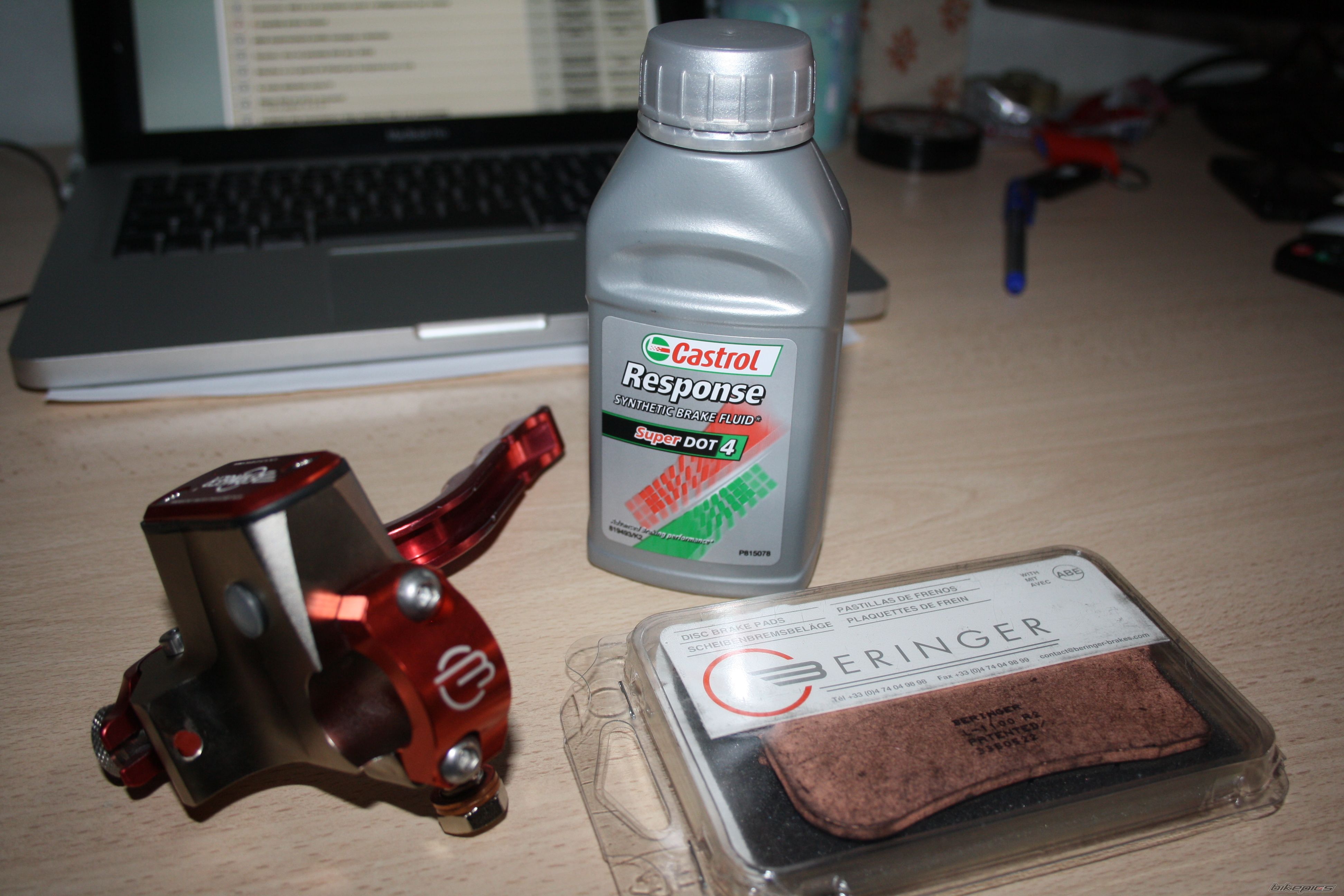 Photo 2462437