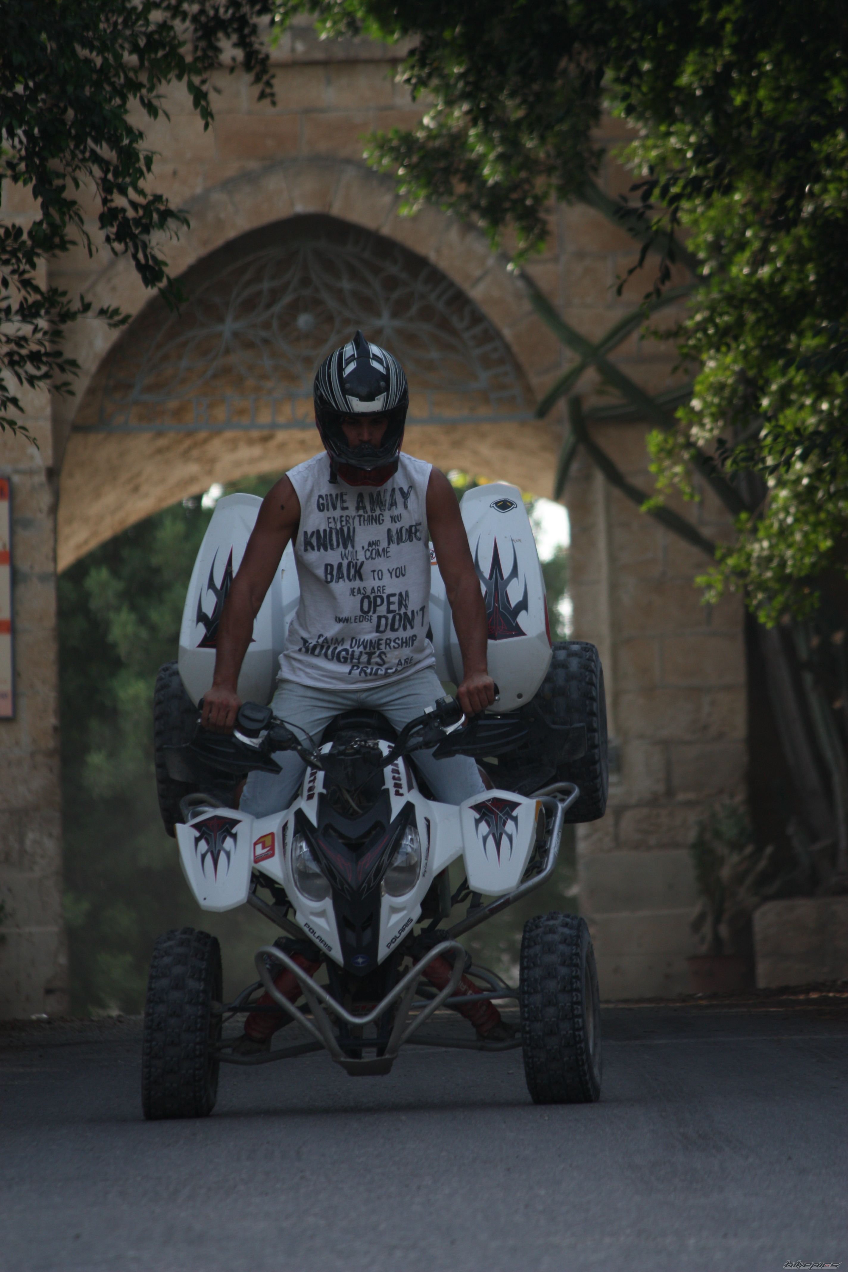 Photo 2462730