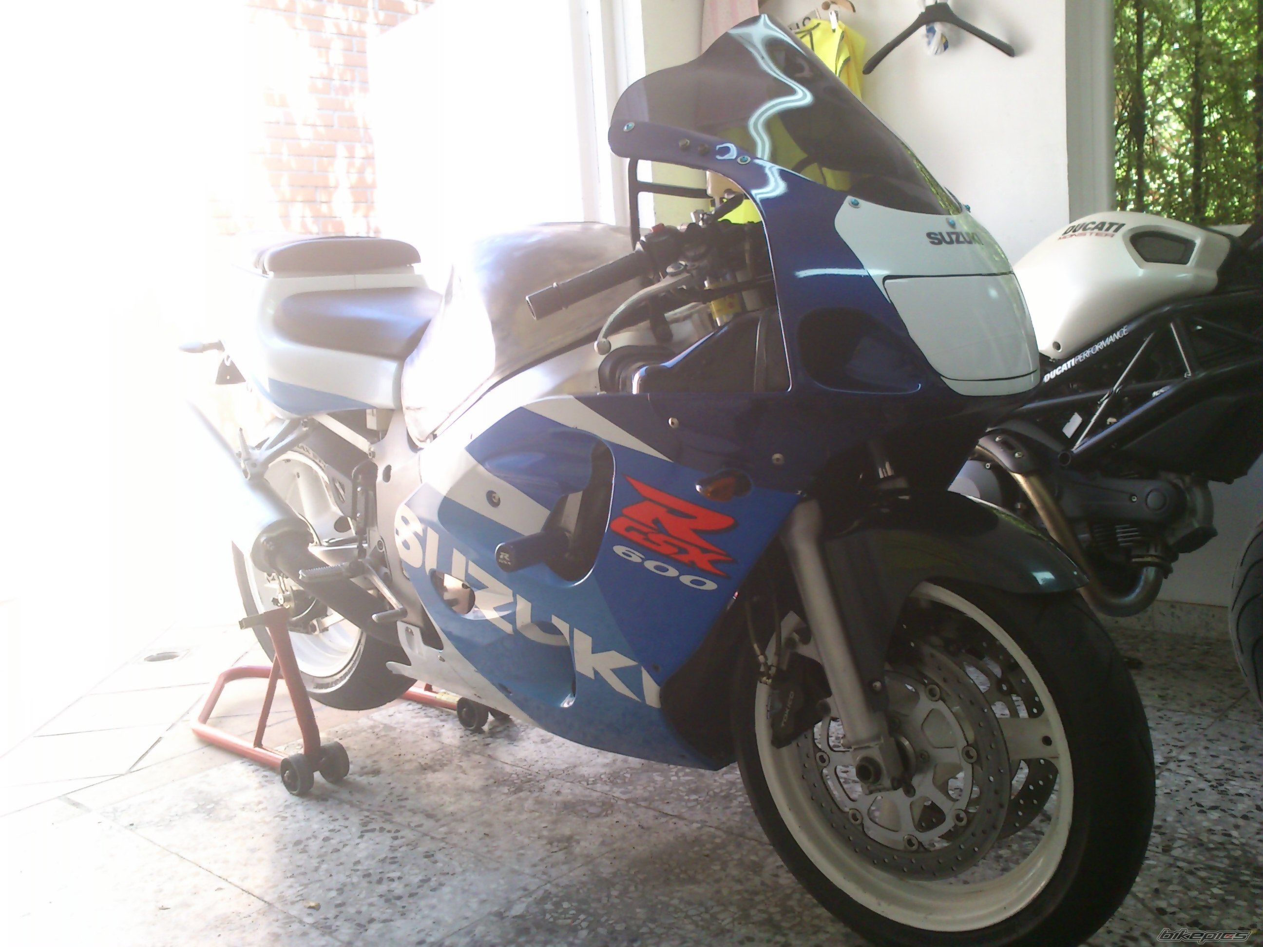 Photo 2462796