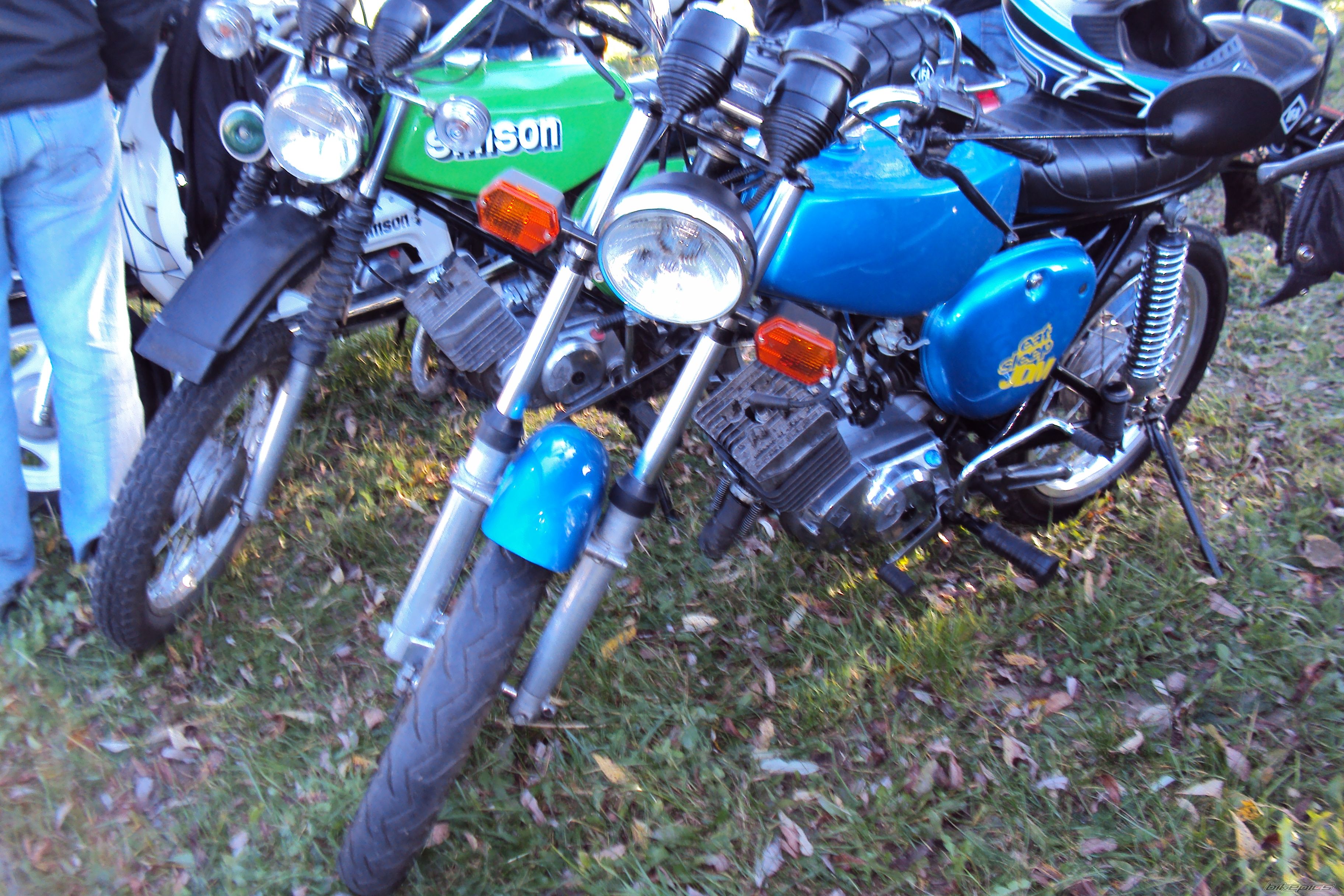 Photo 2463015