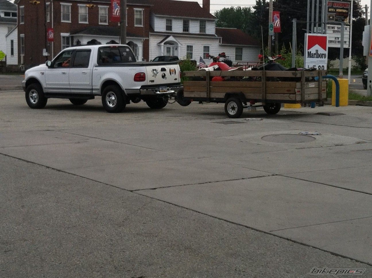 Photo 2463048