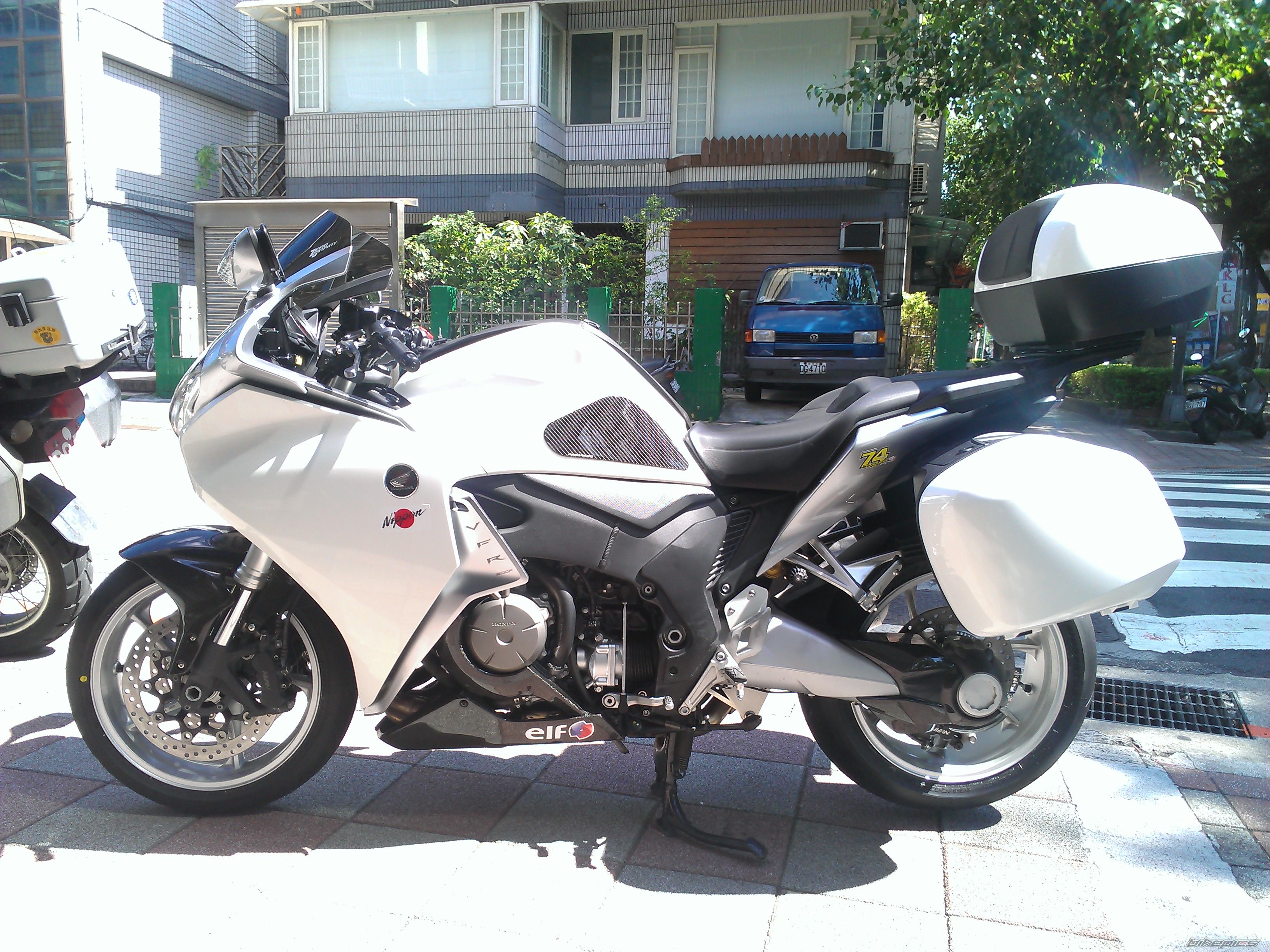 Photo 2463172
